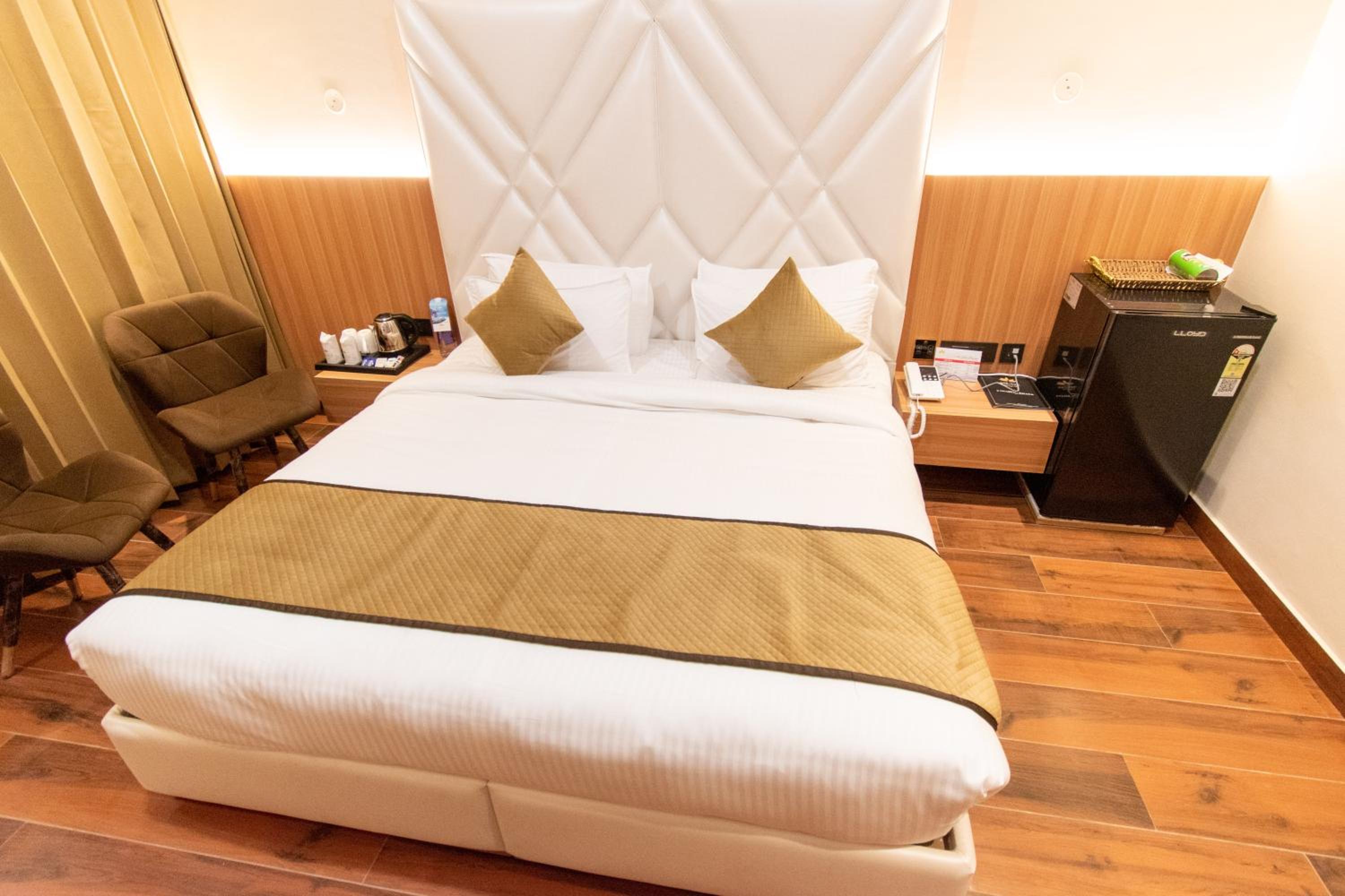 Deluxe Double Room photo 3
