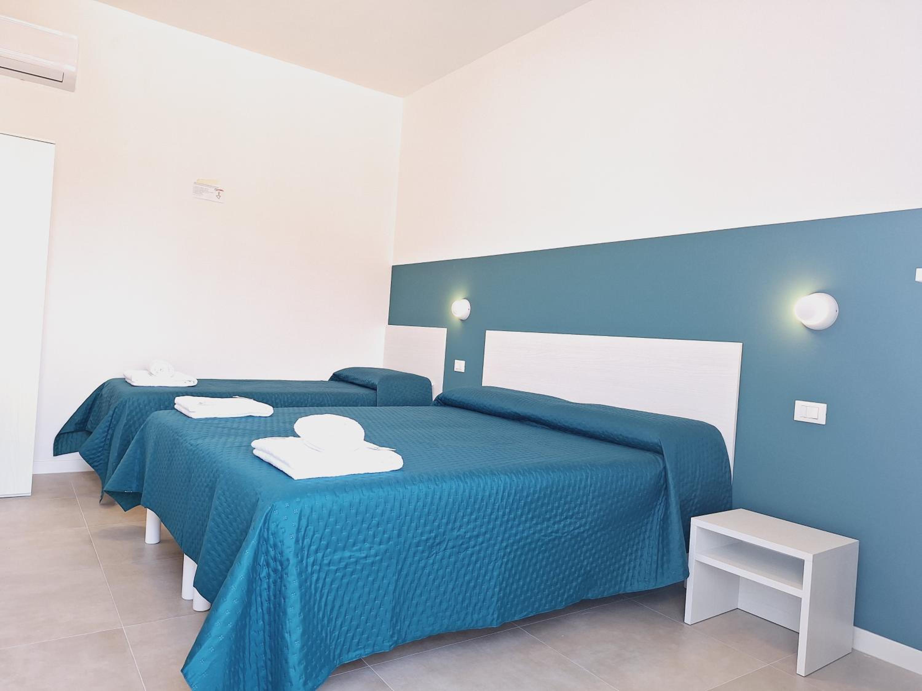 One-Bedroom Deluxe Apartment
