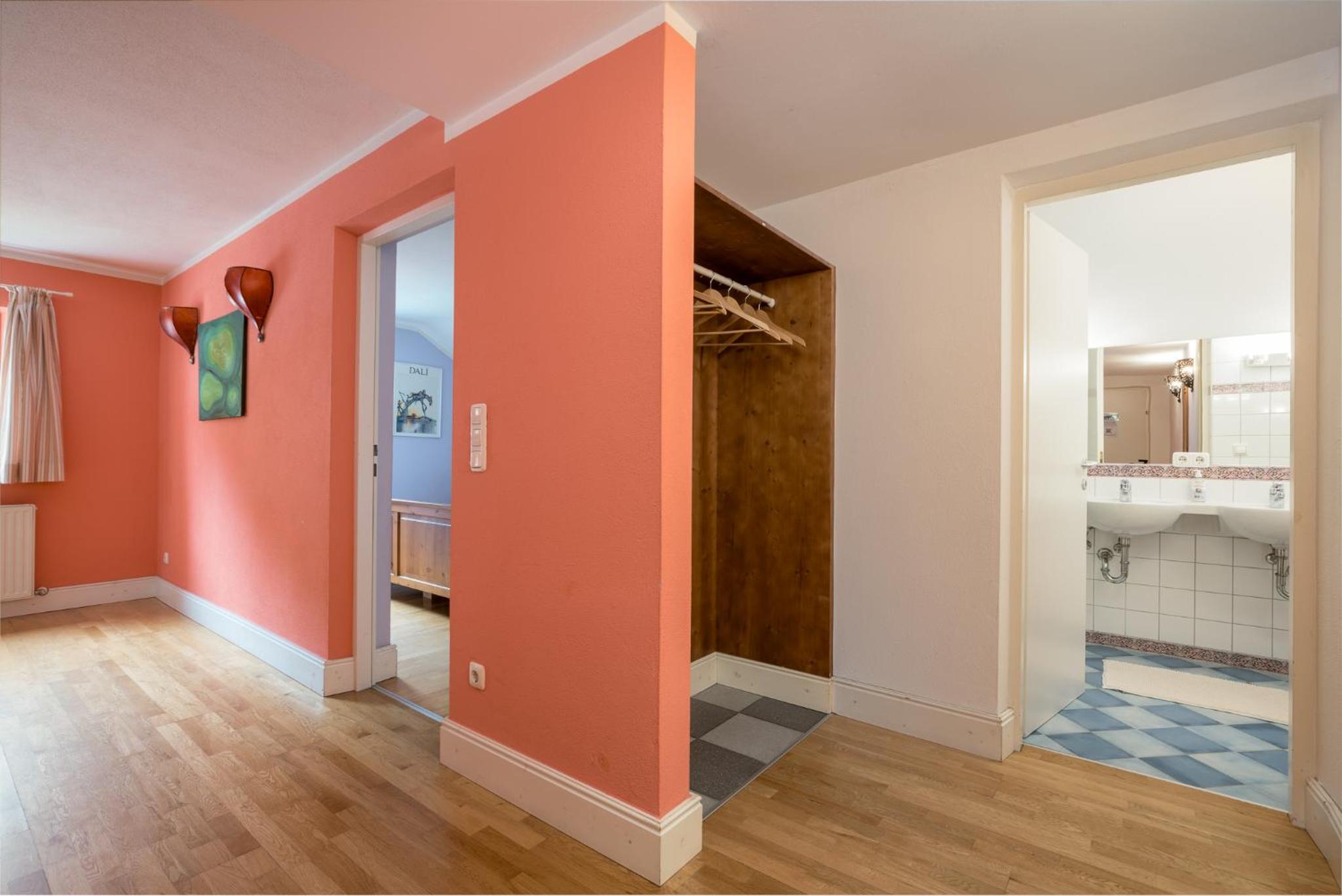 Three-Bedroom Apartment photo 2