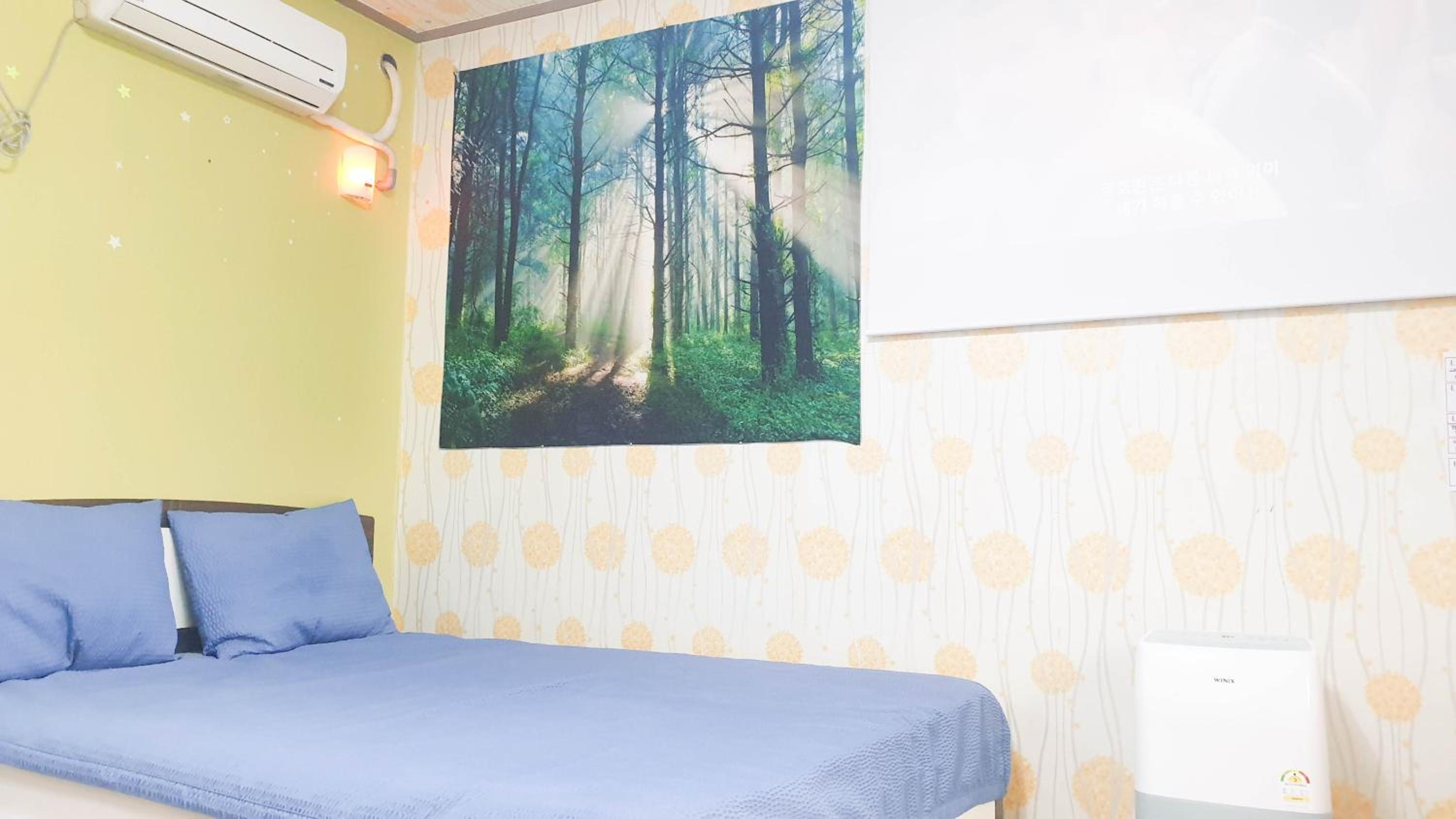 Queen Room with Garden View - Photo 15