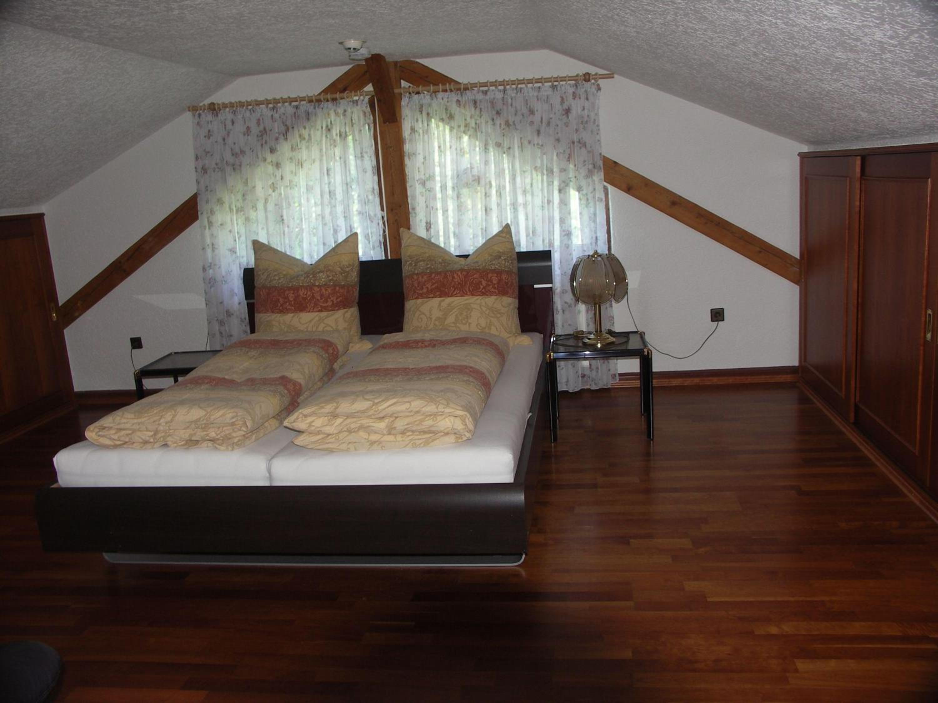 Apartment photo 2