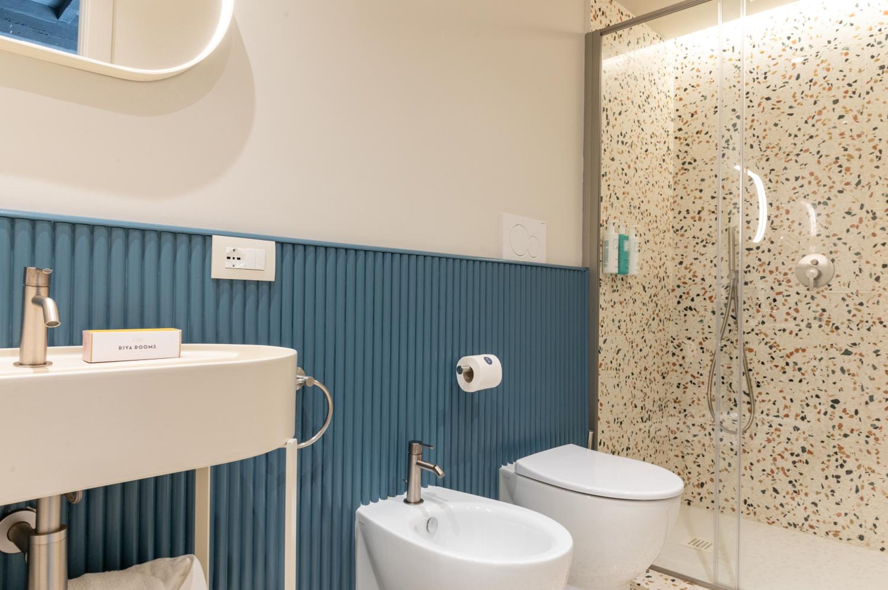 Standard Double or Twin Room photo 3
