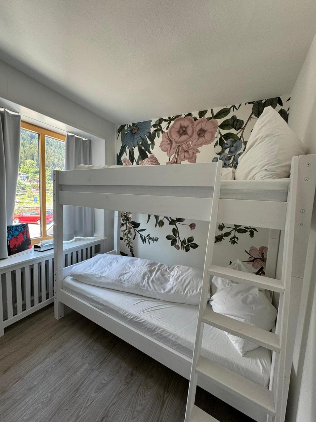 Quadruple Room - Photo 4