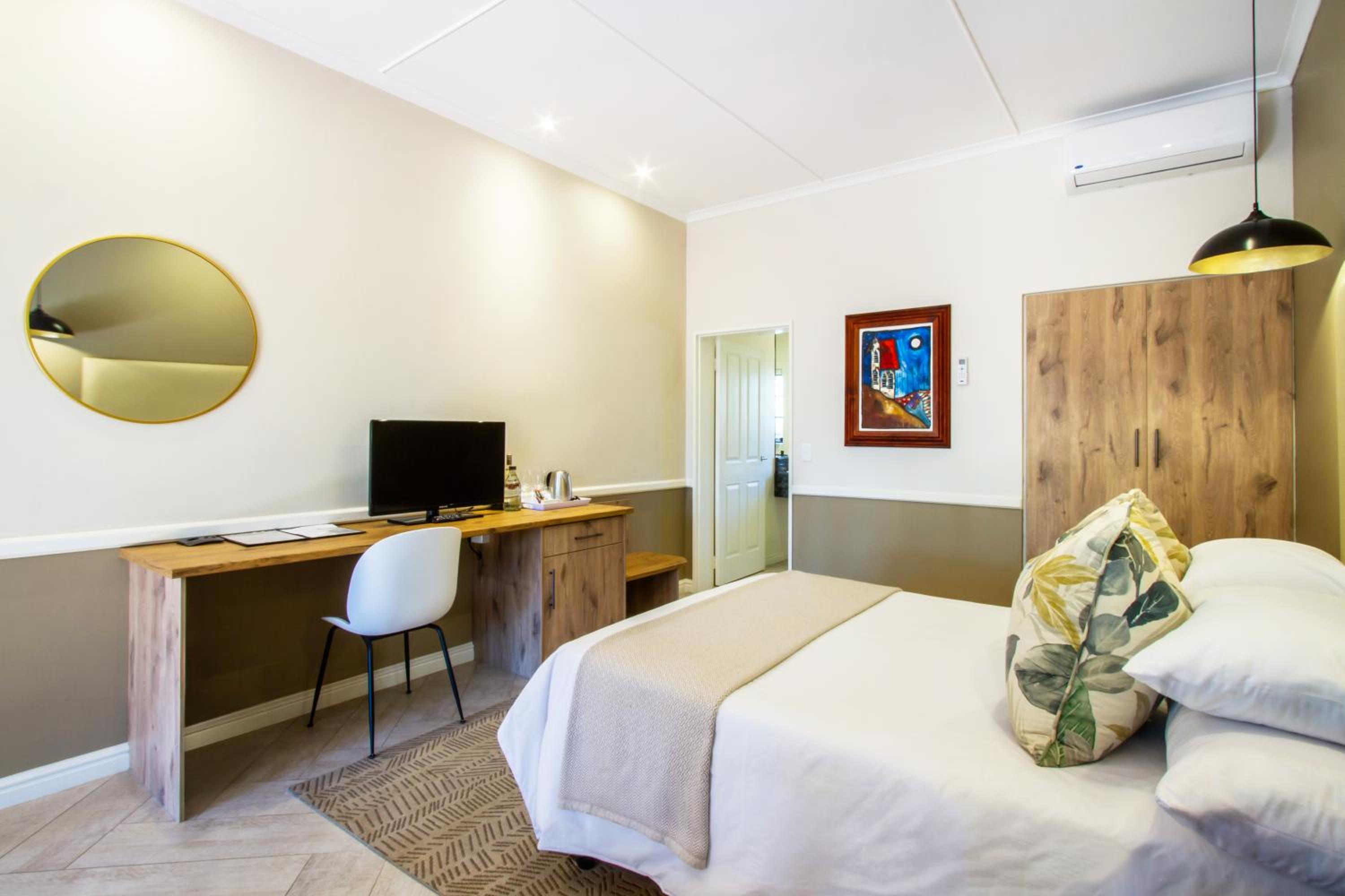 Standard Room - Photo 4