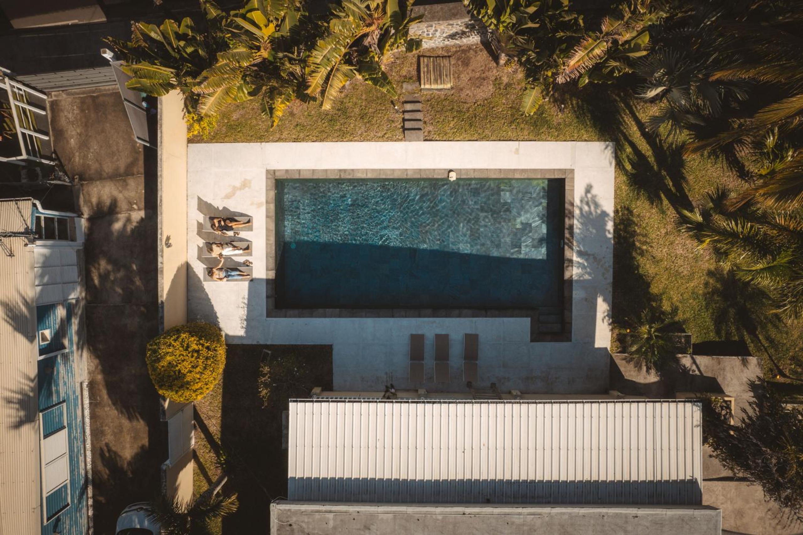 Three-Bedroom Villa photo 2