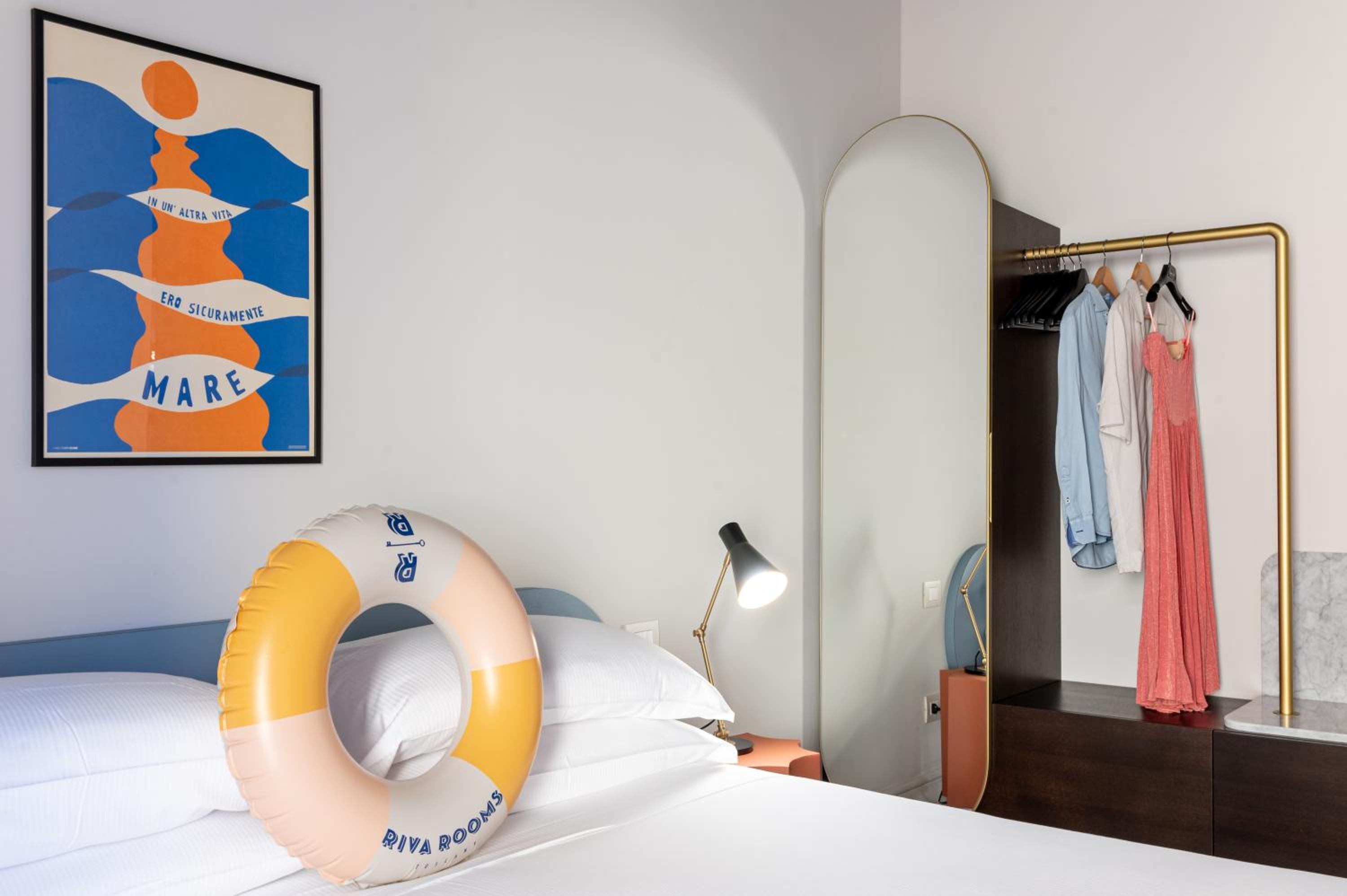 King Room with Balcony photo 2