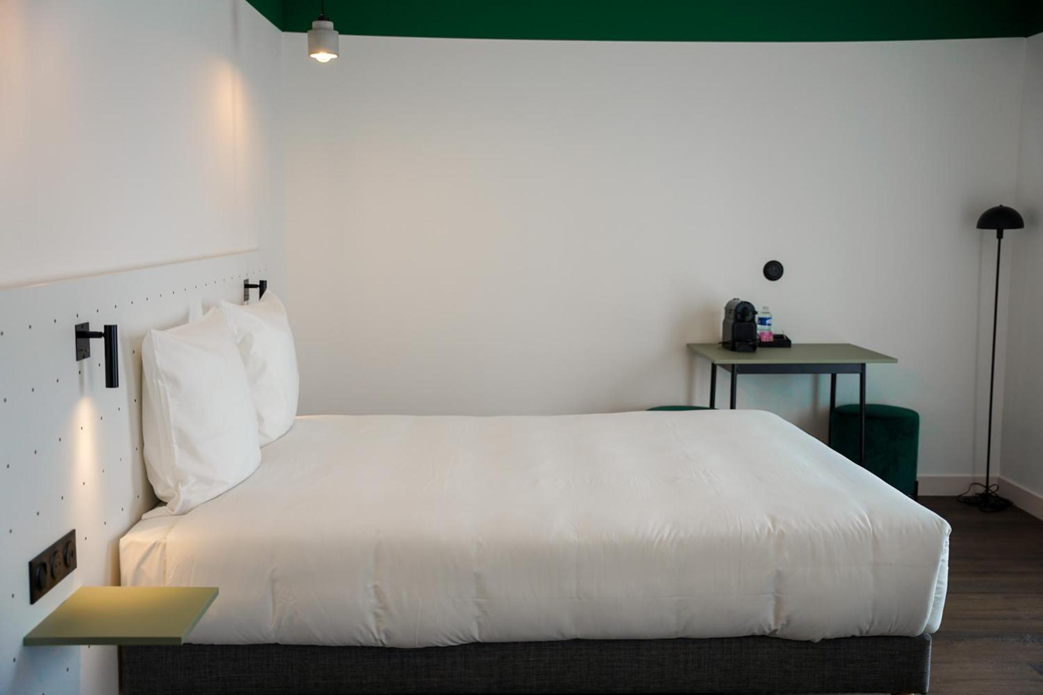 Executive Studio with Double Bed and Sofa Bed
