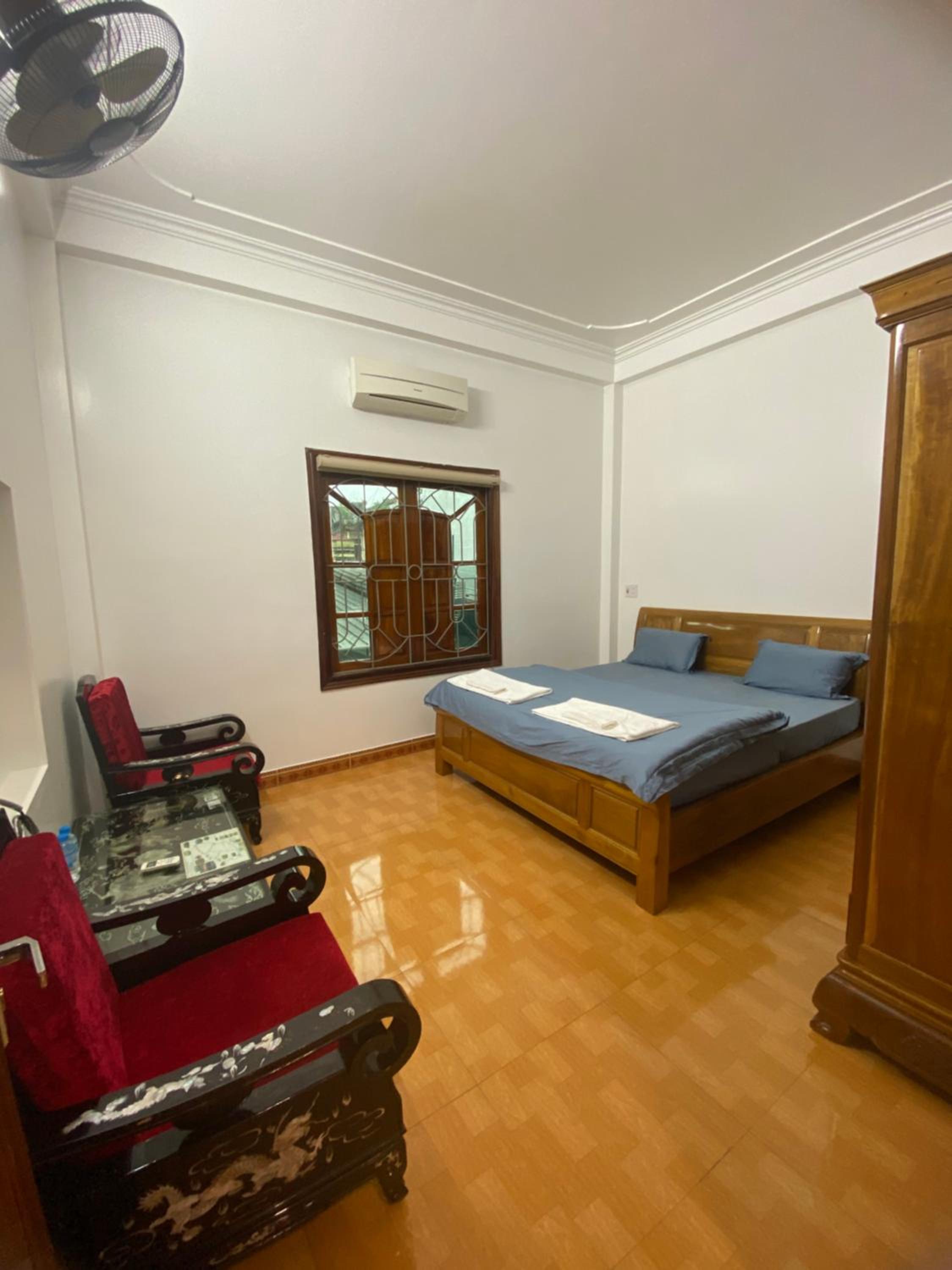 Family Room photo 2