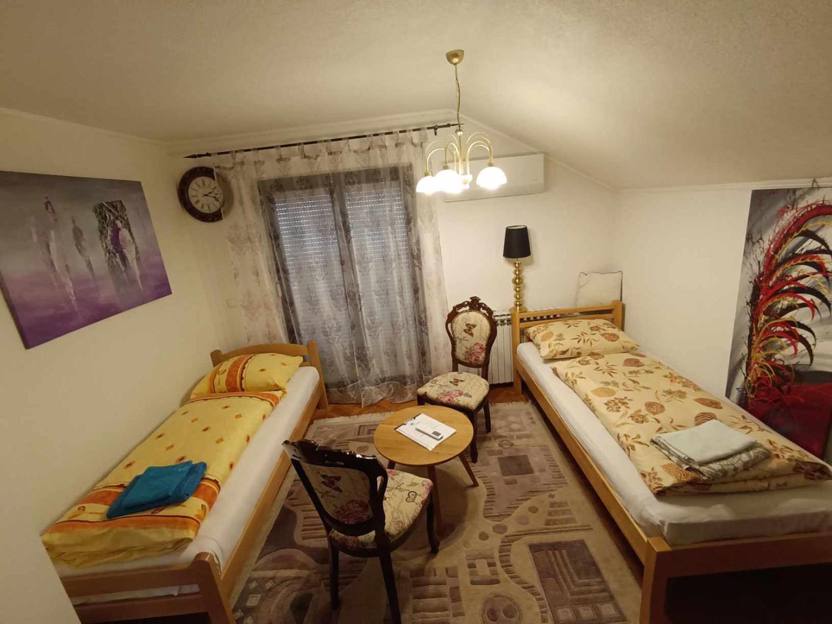 Deluxe Twin Room photo 1