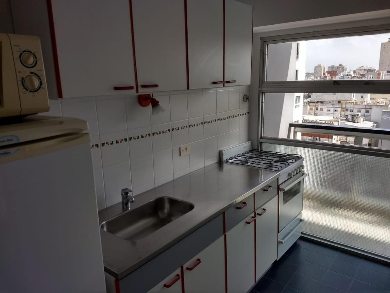 Duplex 3 ambientes vista ciudad - Piso 10 (sin aire acondicionado) photo 3
