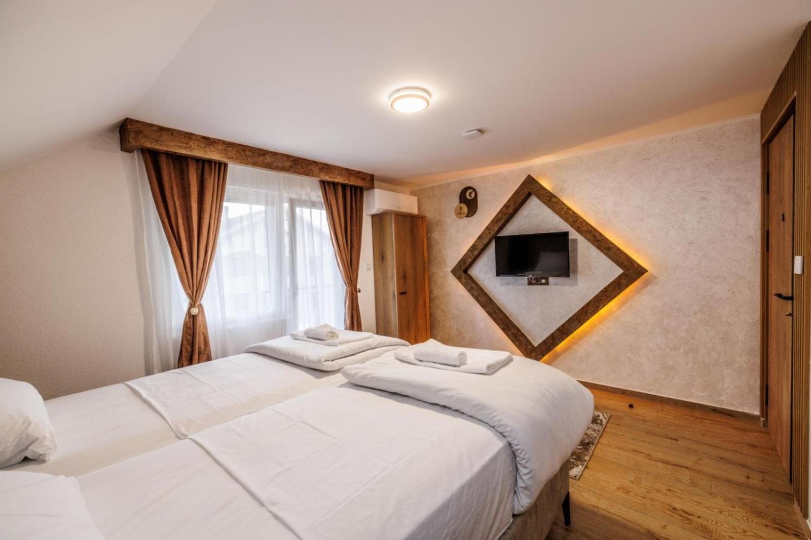 Deluxe Double or Twin Room with Balcony