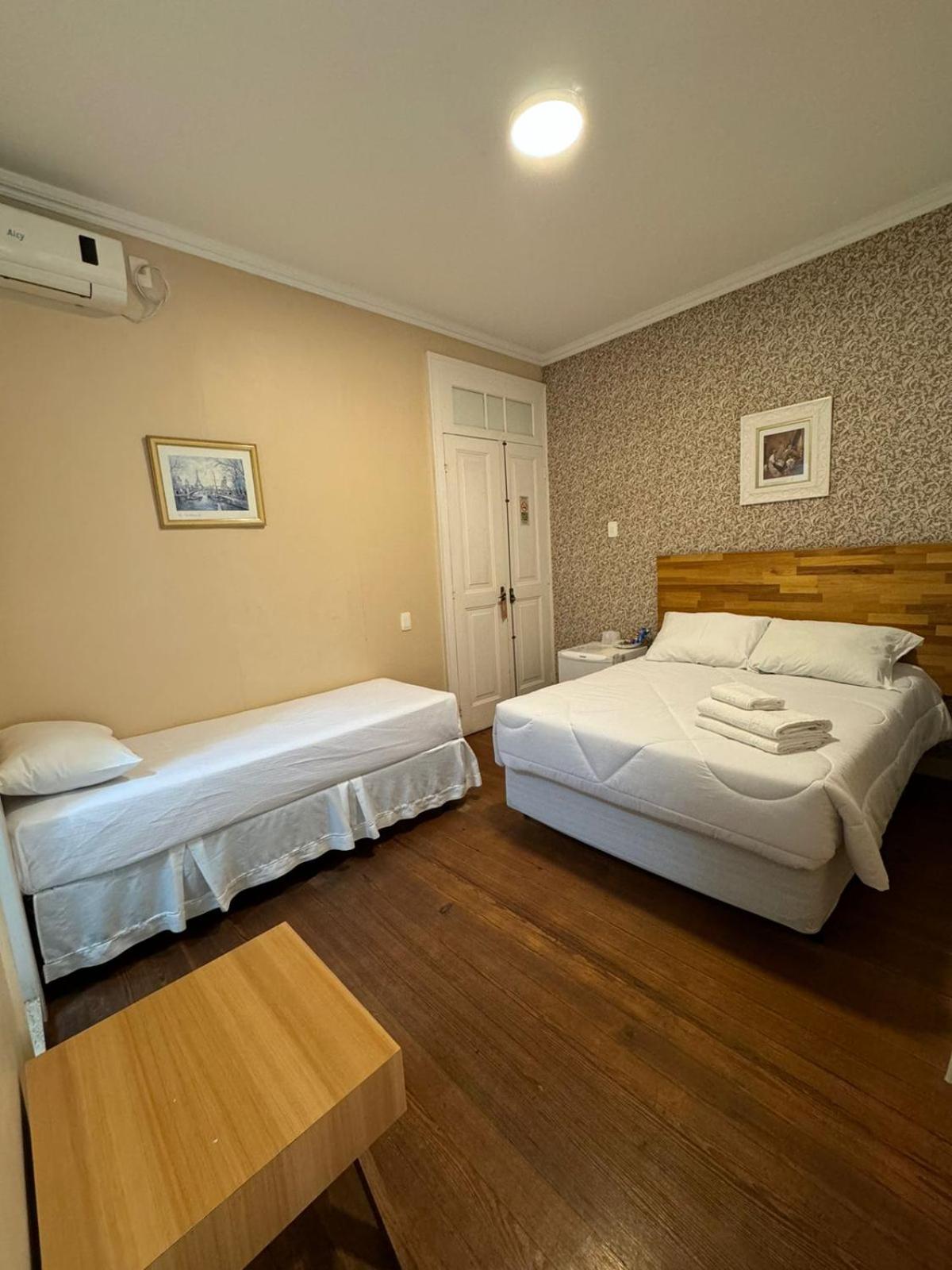 Comfort Triple Room