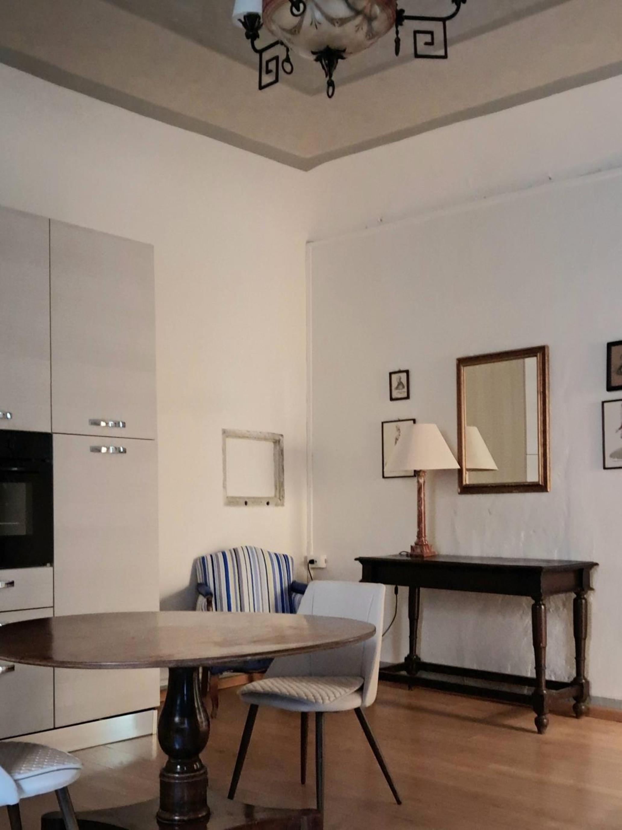 Apartment - Ground Floor photo 2