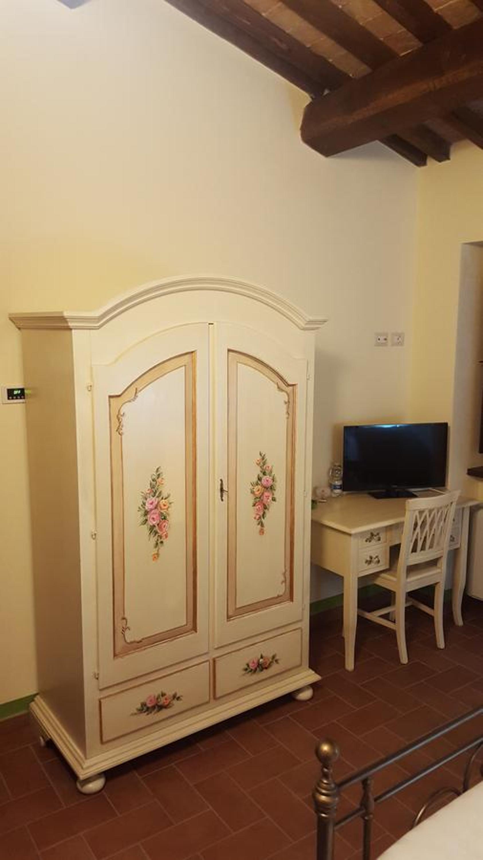 Superior King Room photo 2