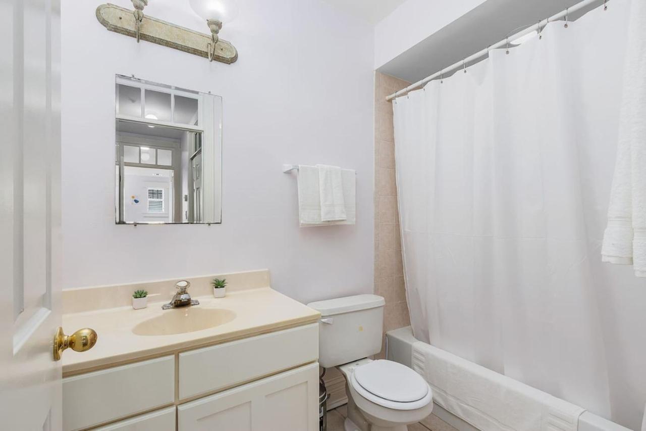 Apartment photo 2