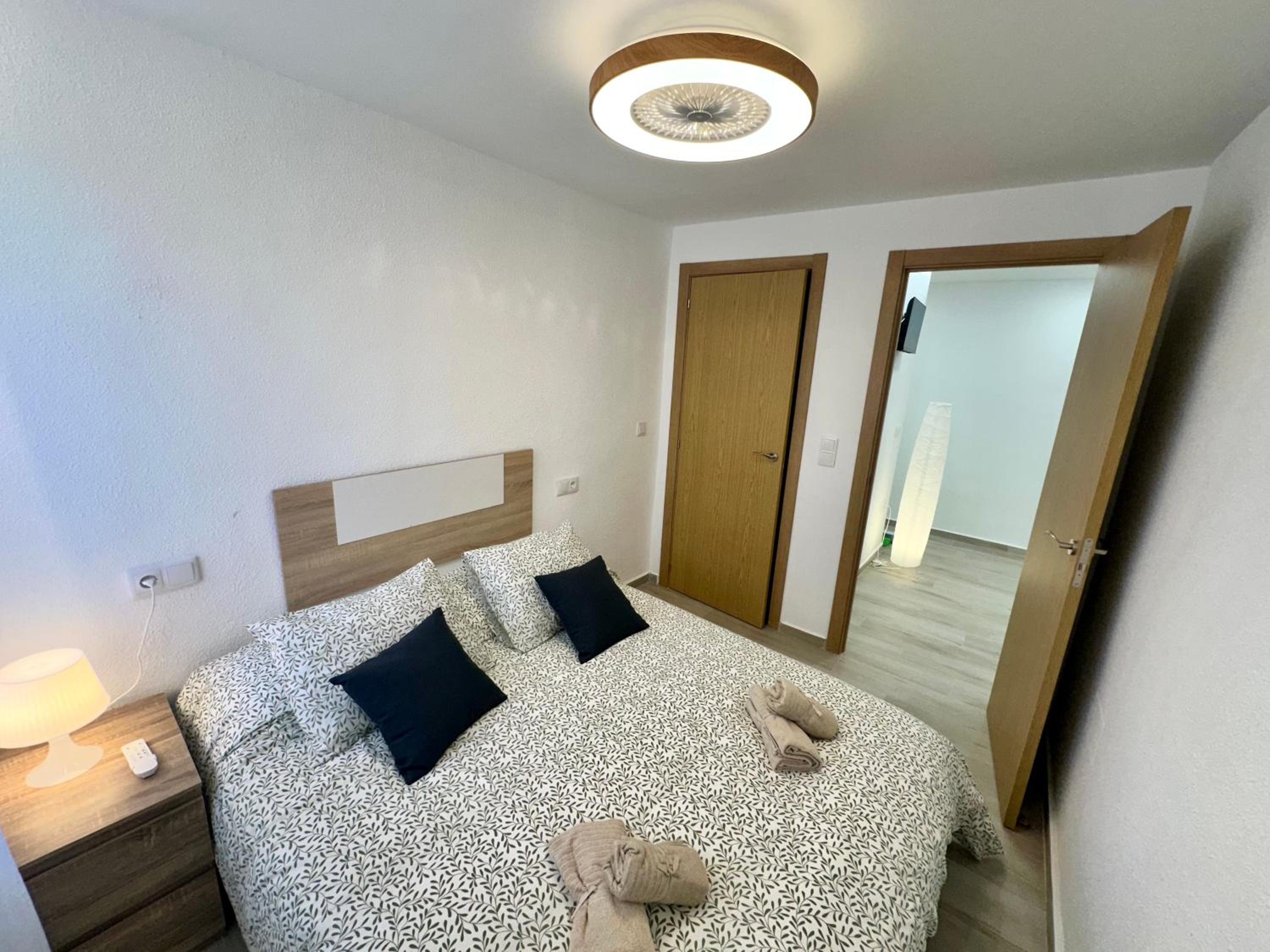 Three-Bedroom Apartment with Balcony photo 2