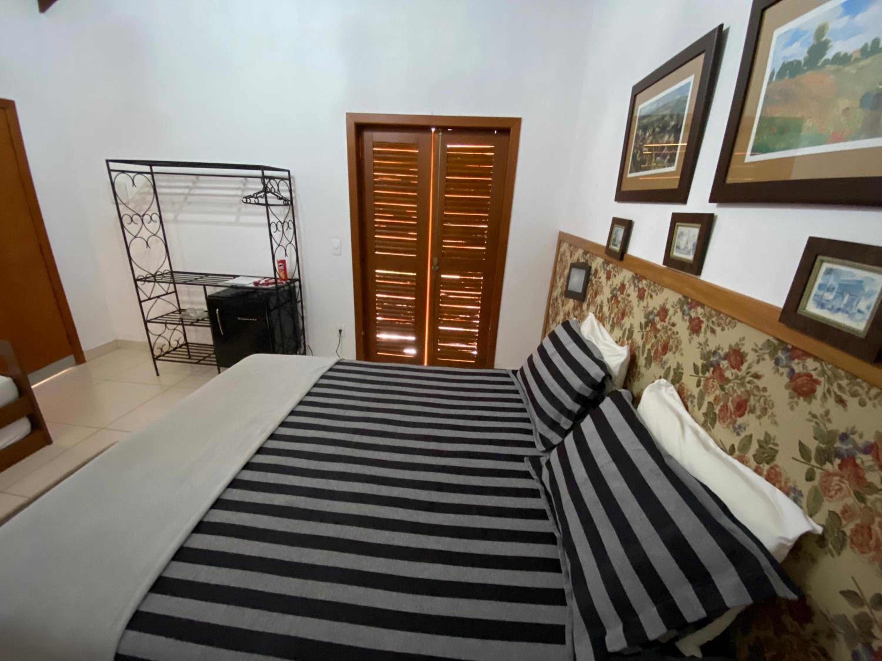 Suite with Balcony photo 2