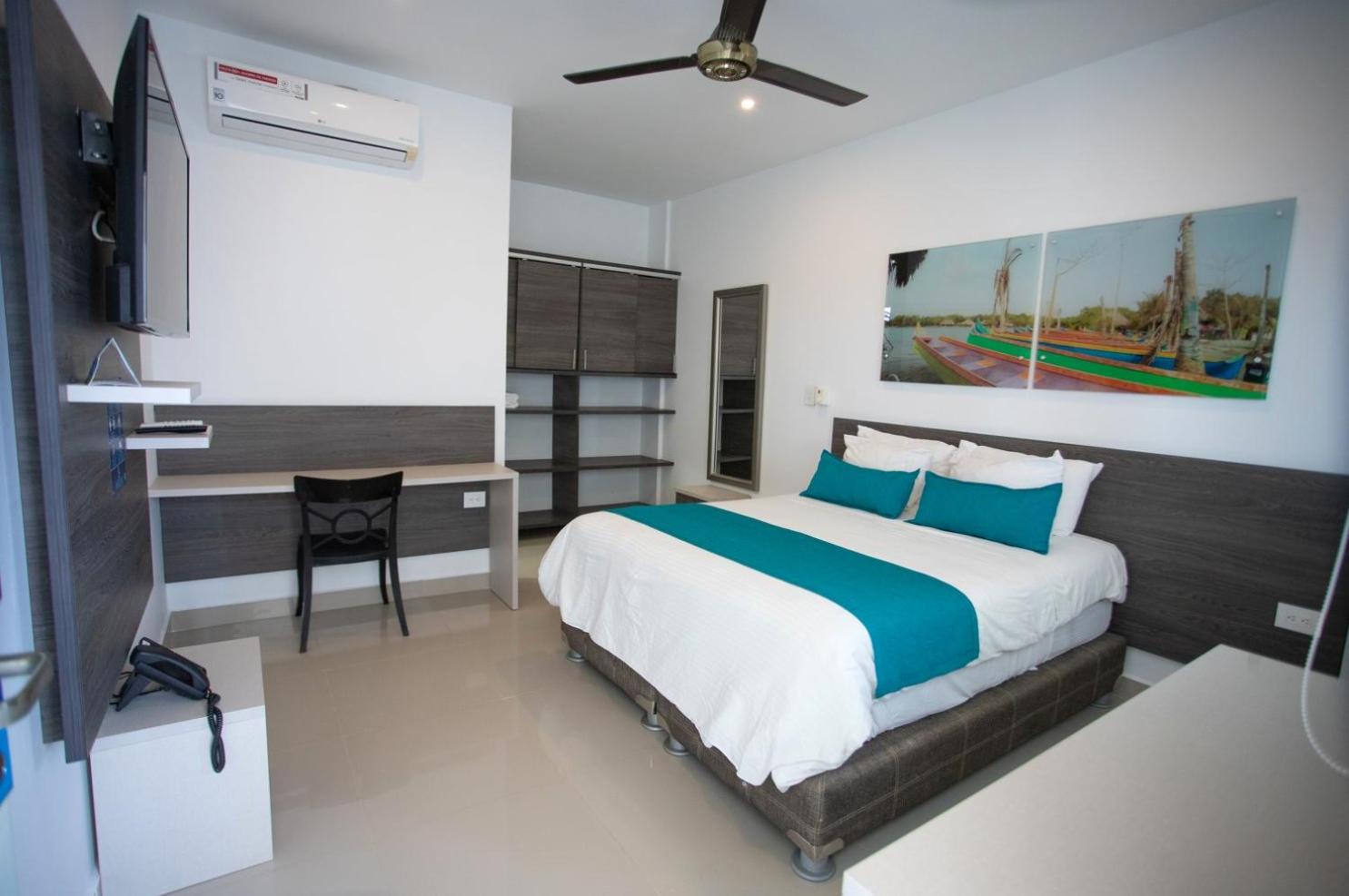 Standard Double Room photo 2
