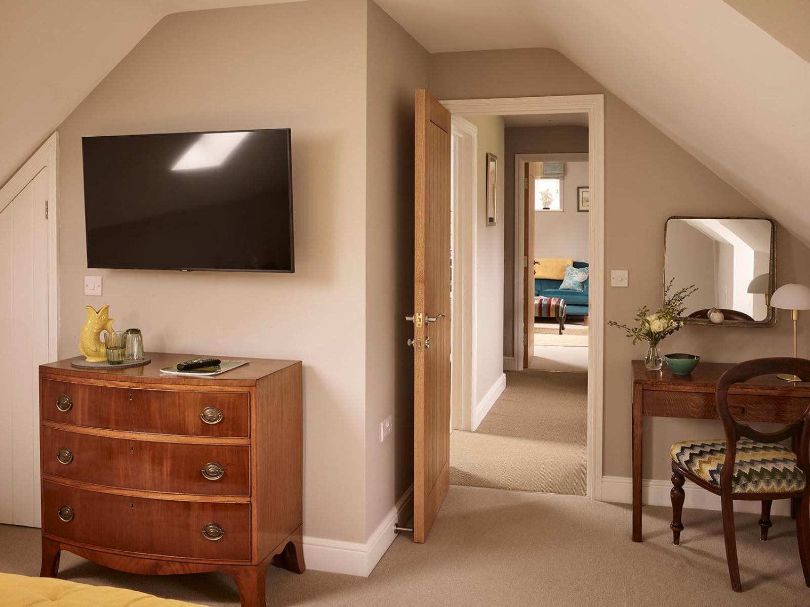 Junior Suite with Garden View photo 3