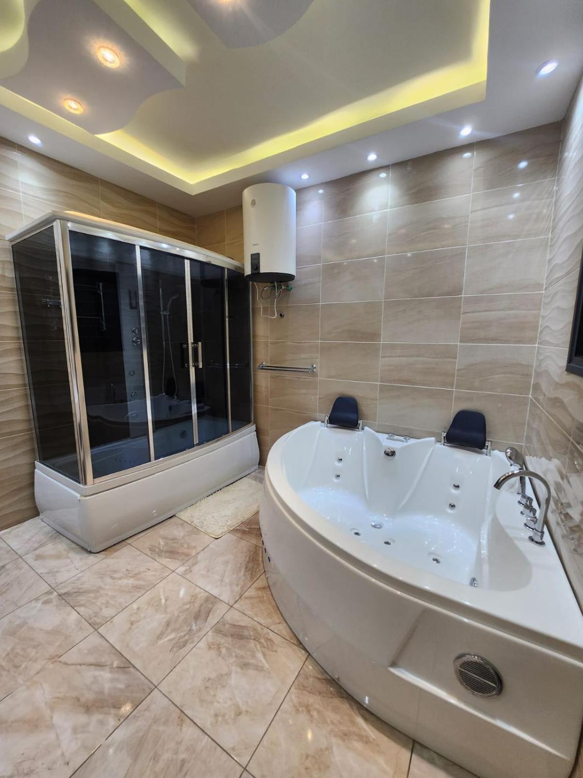 Family Suite photo 2