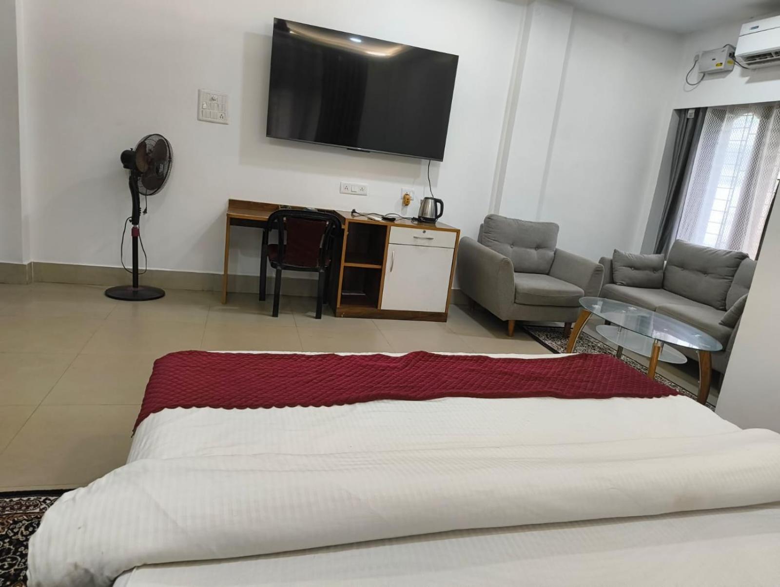 Deluxe Double Room photo 3