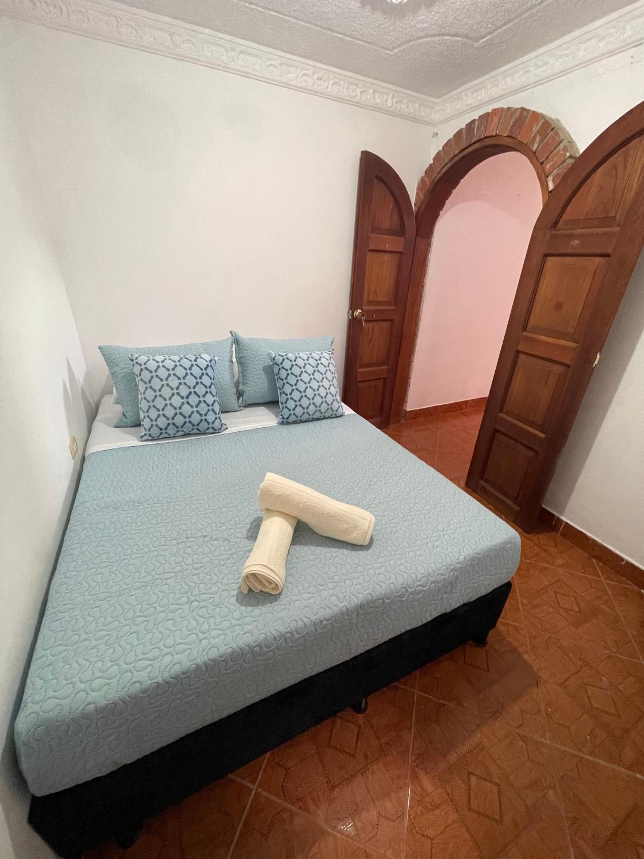 Double Room with Shared Bathroom photo 1
