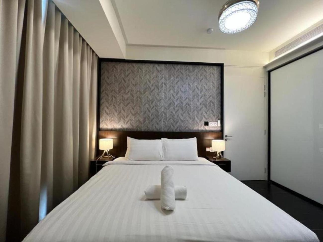Two-Bedroom Apartment With City View