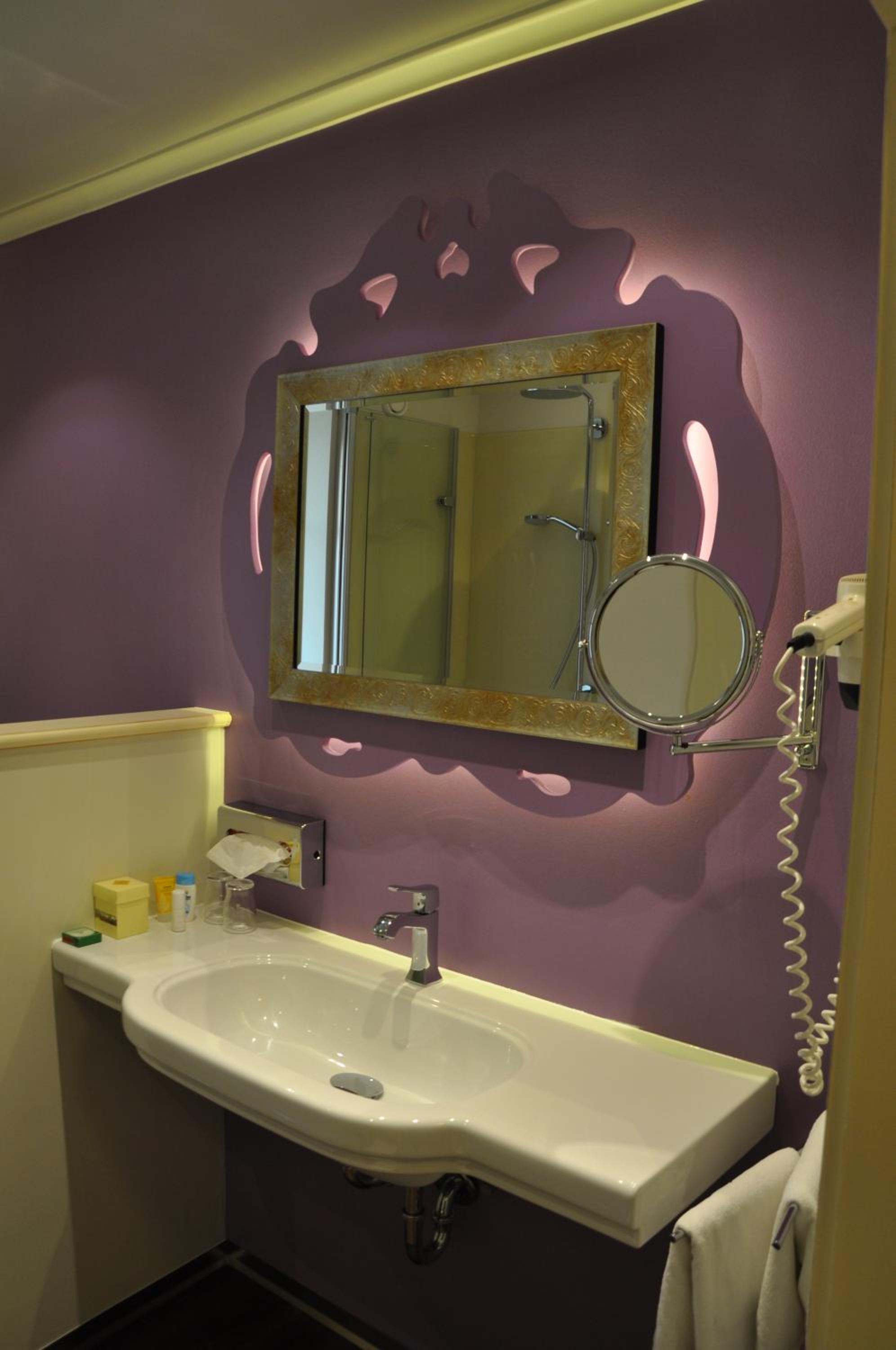 Junior Suite - Photo 8