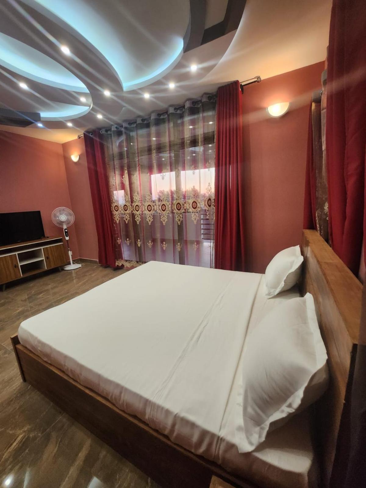 Double Room With Balcony photo 3