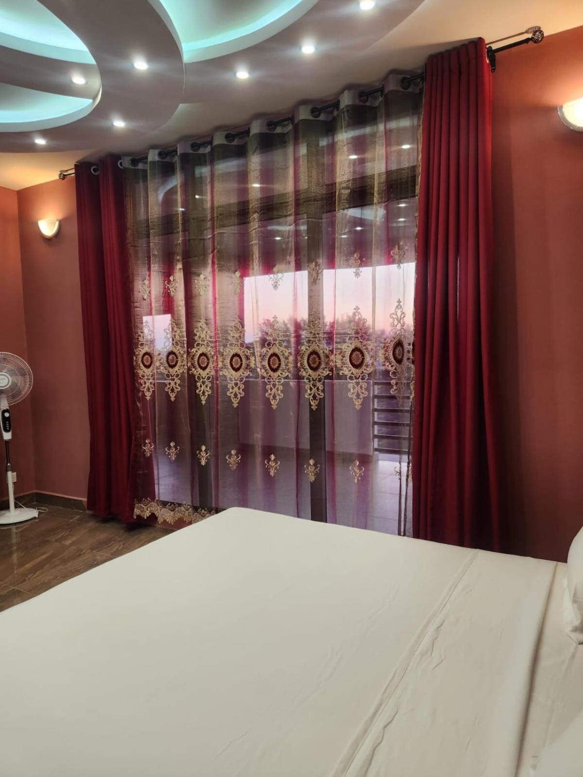 Double Room With Balcony photo 2