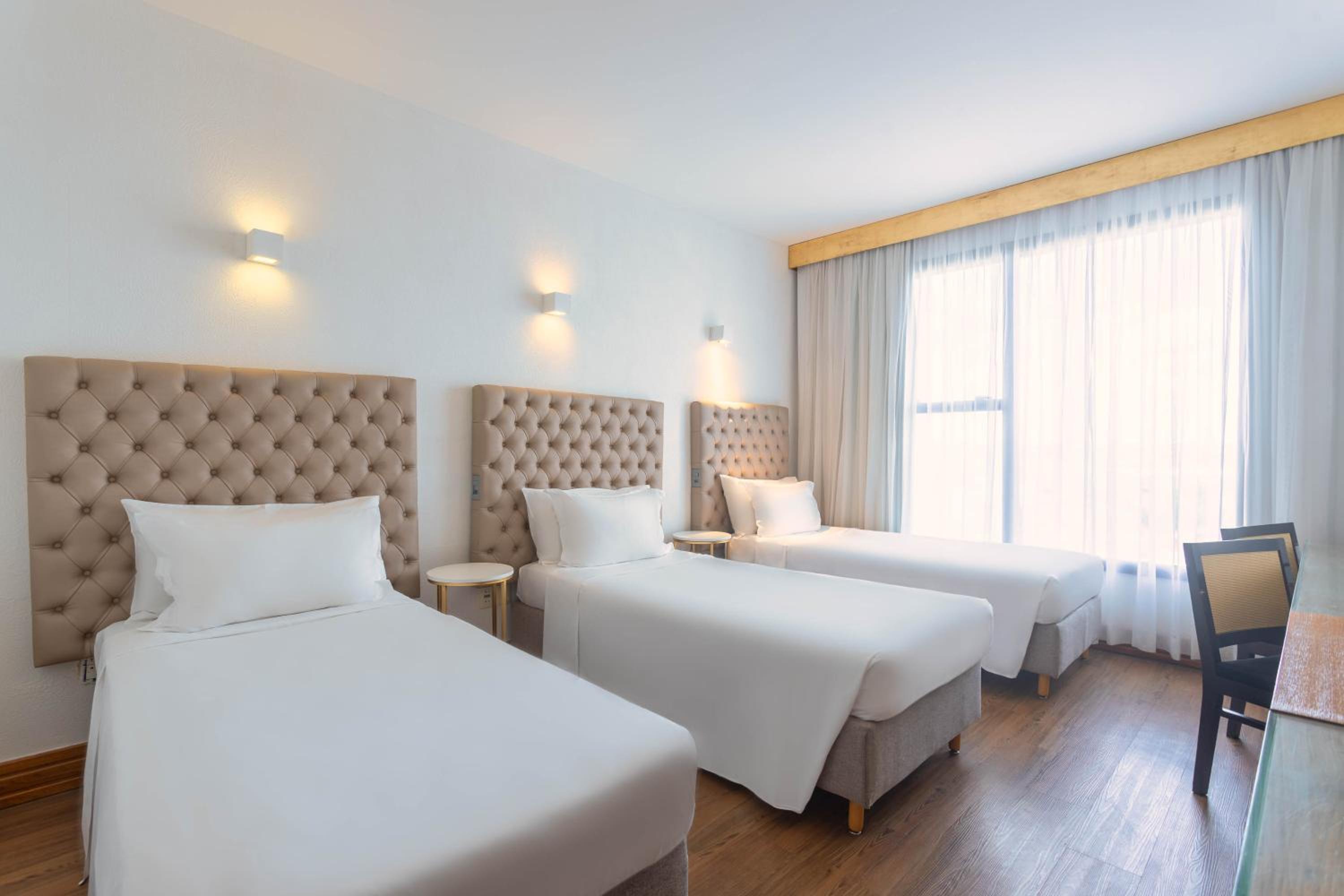 Standard Triple Room - Photo 1