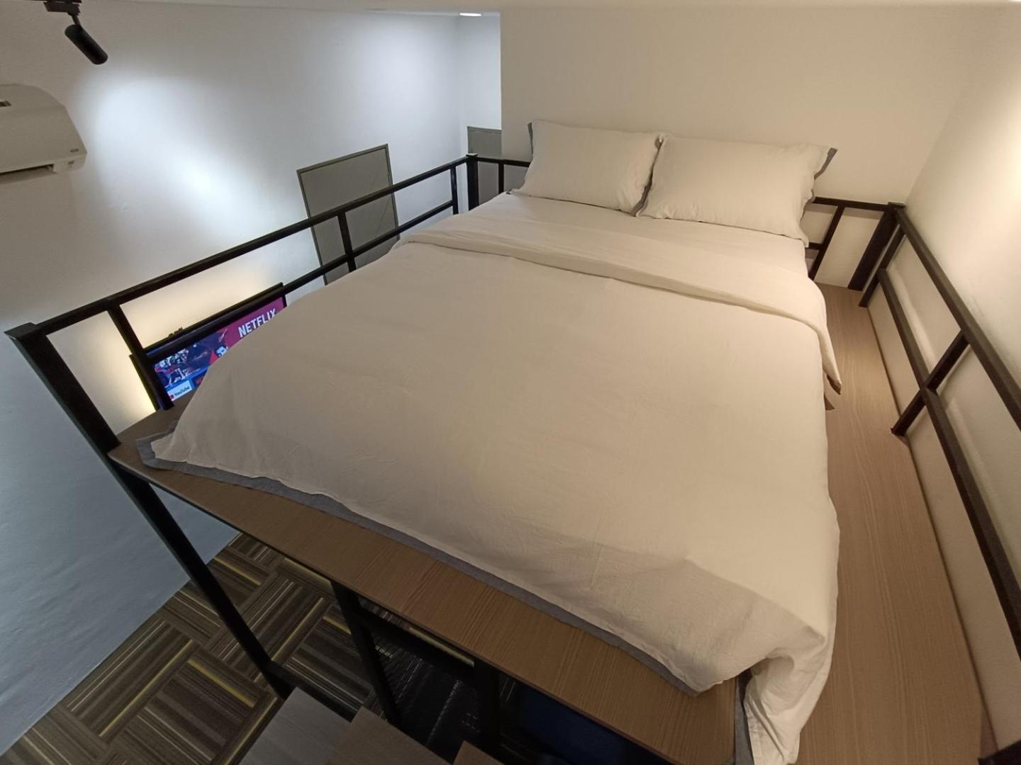 Double Room with Extra Bed photo 2