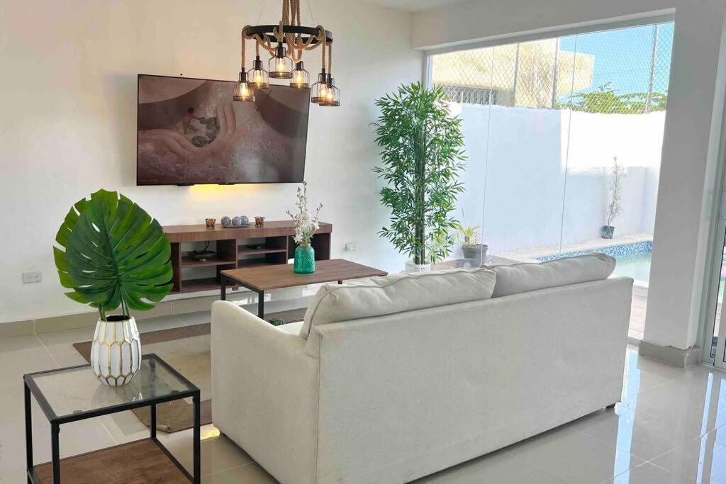 Two-Bedroom House photo 2