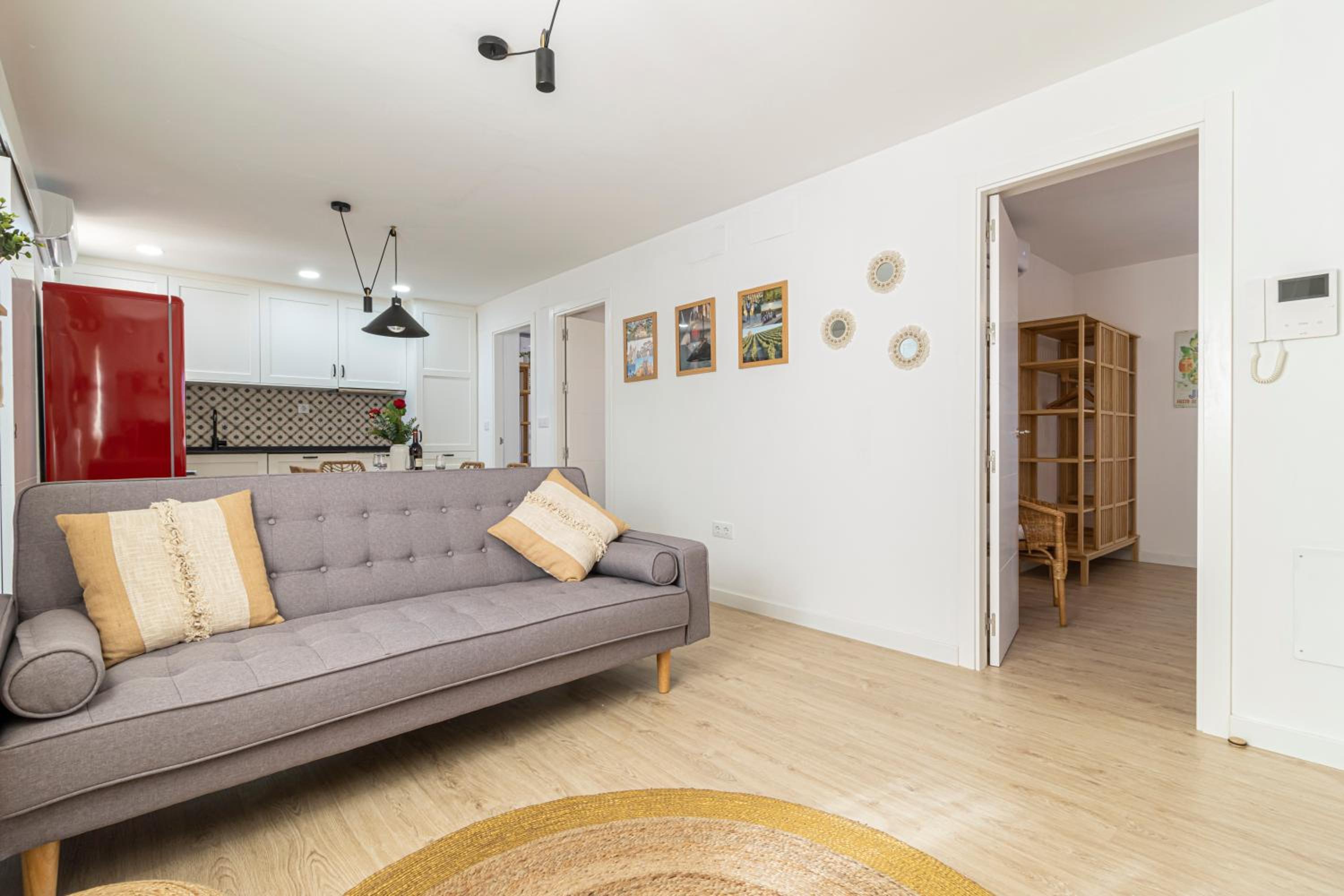 Three-Bedroom Apartment photo 2