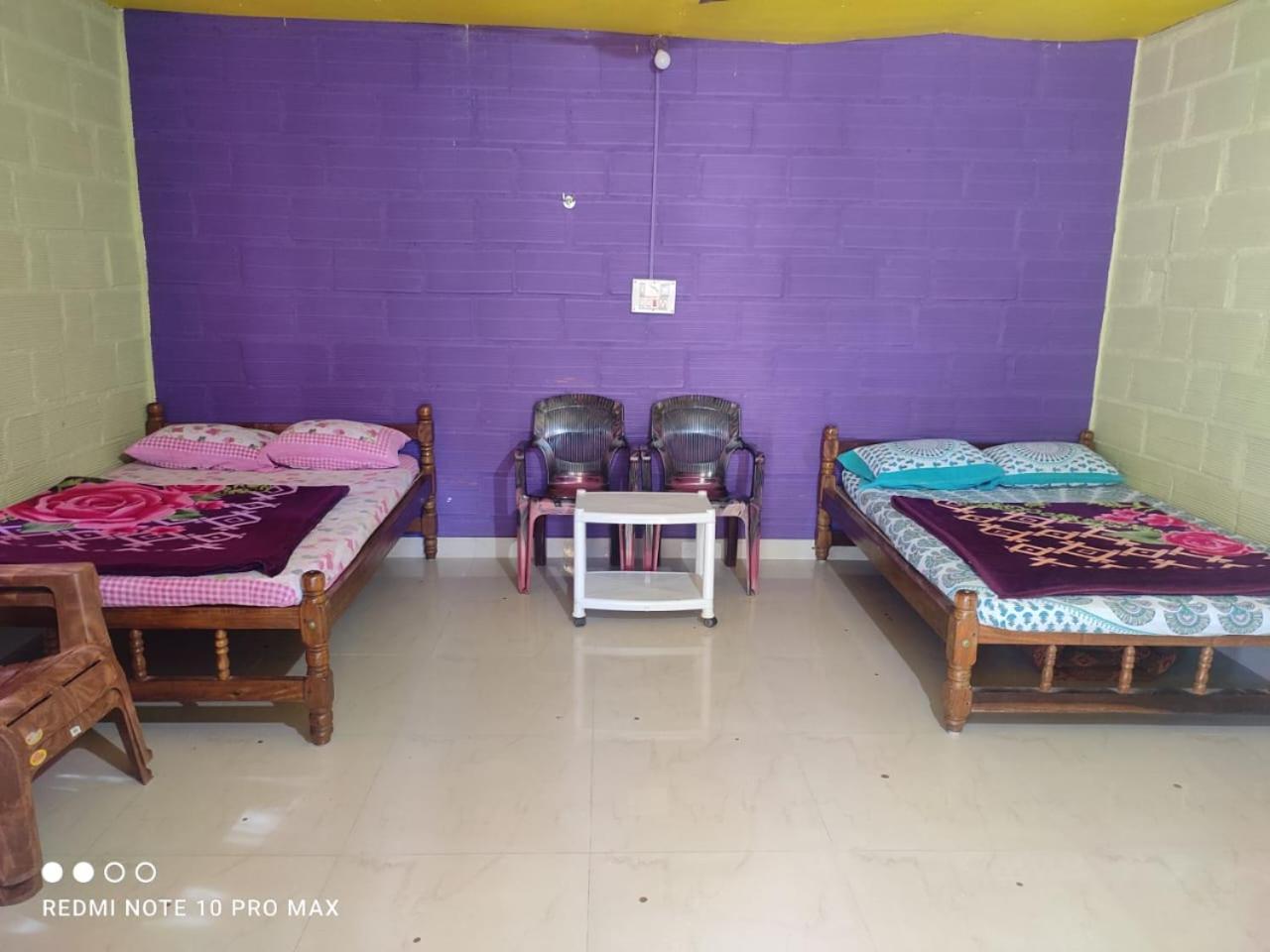 Family Room photo 1