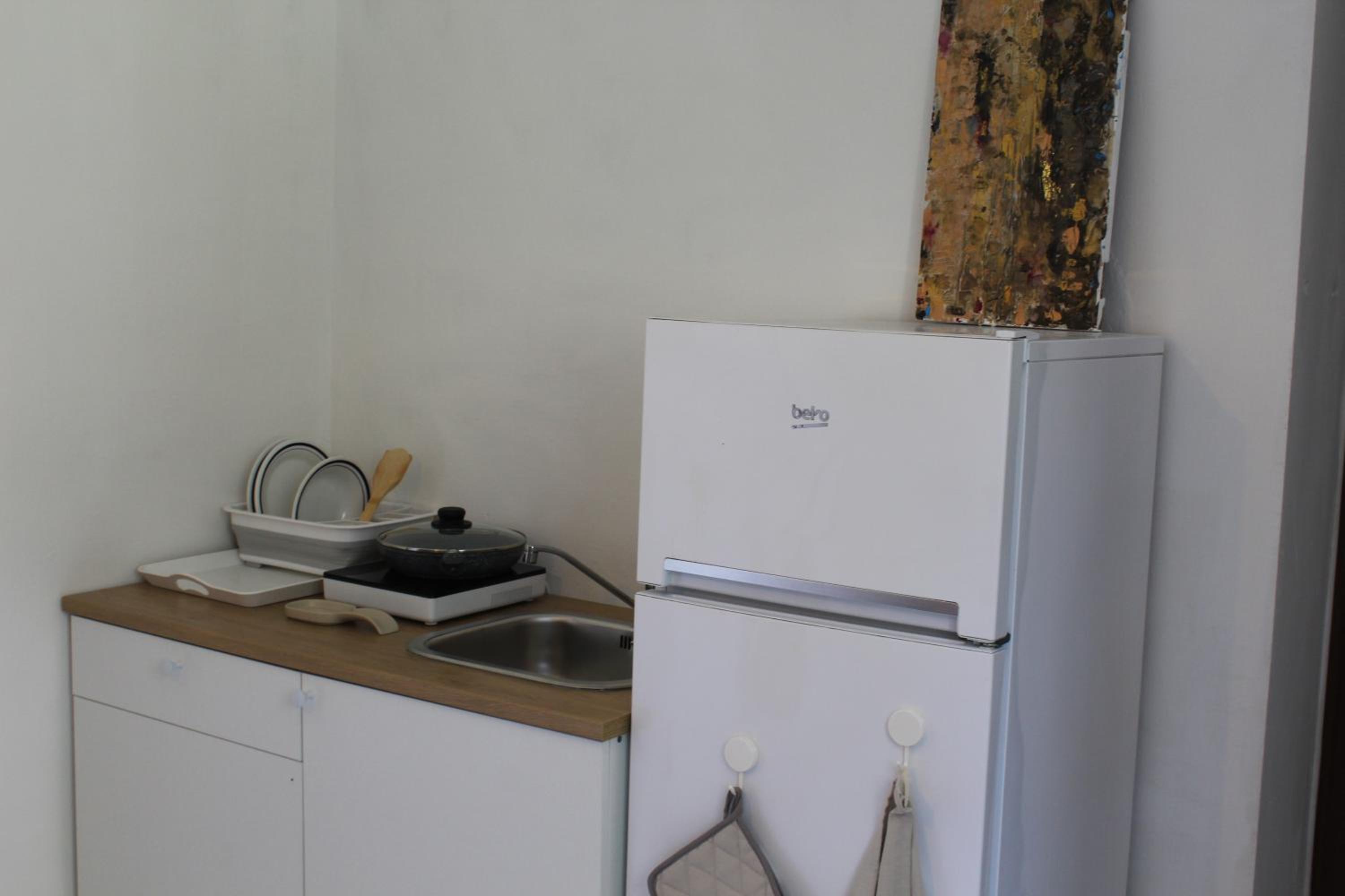 One-Bedroom House photo 2