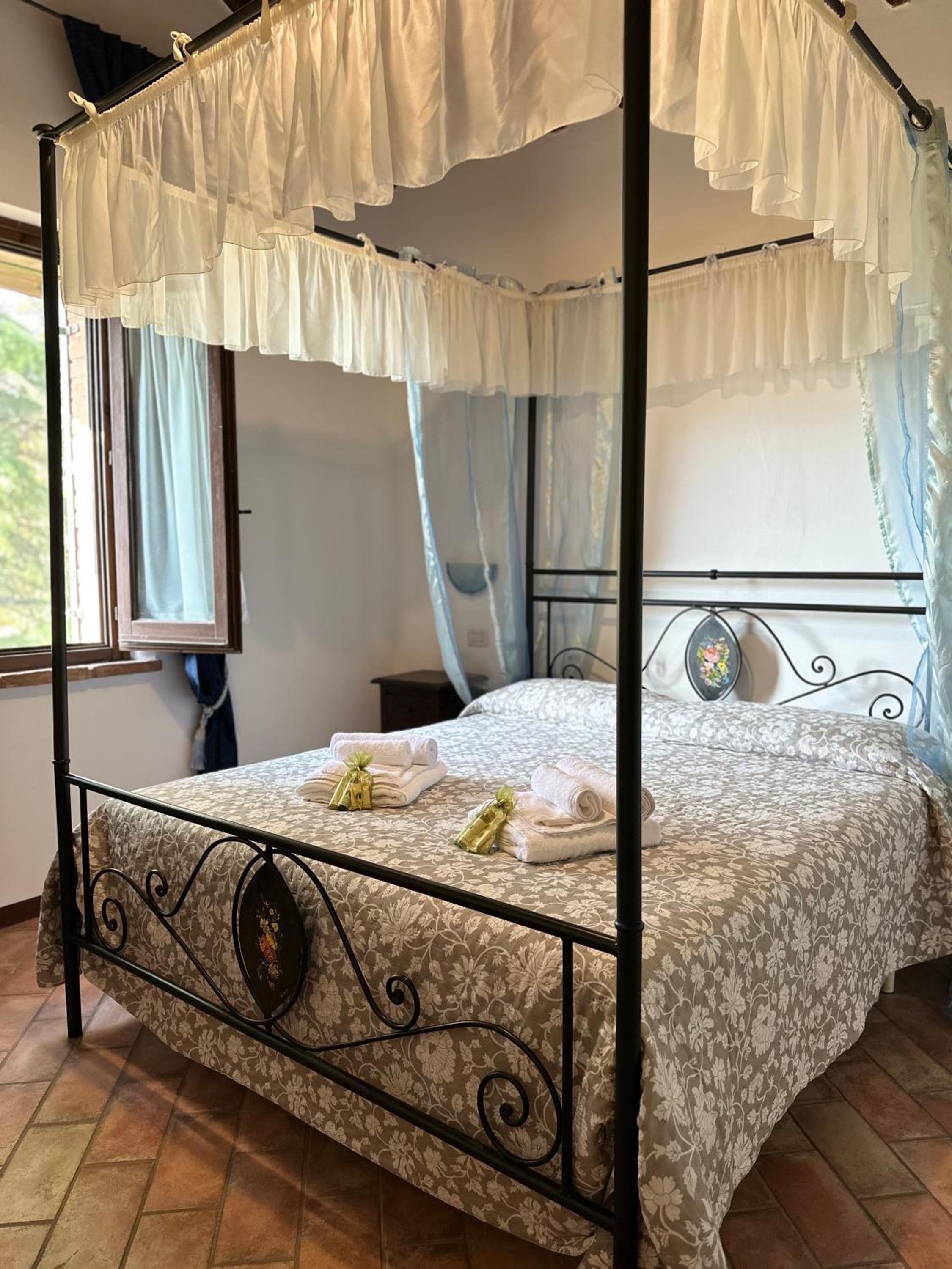 Maisonette photo 1