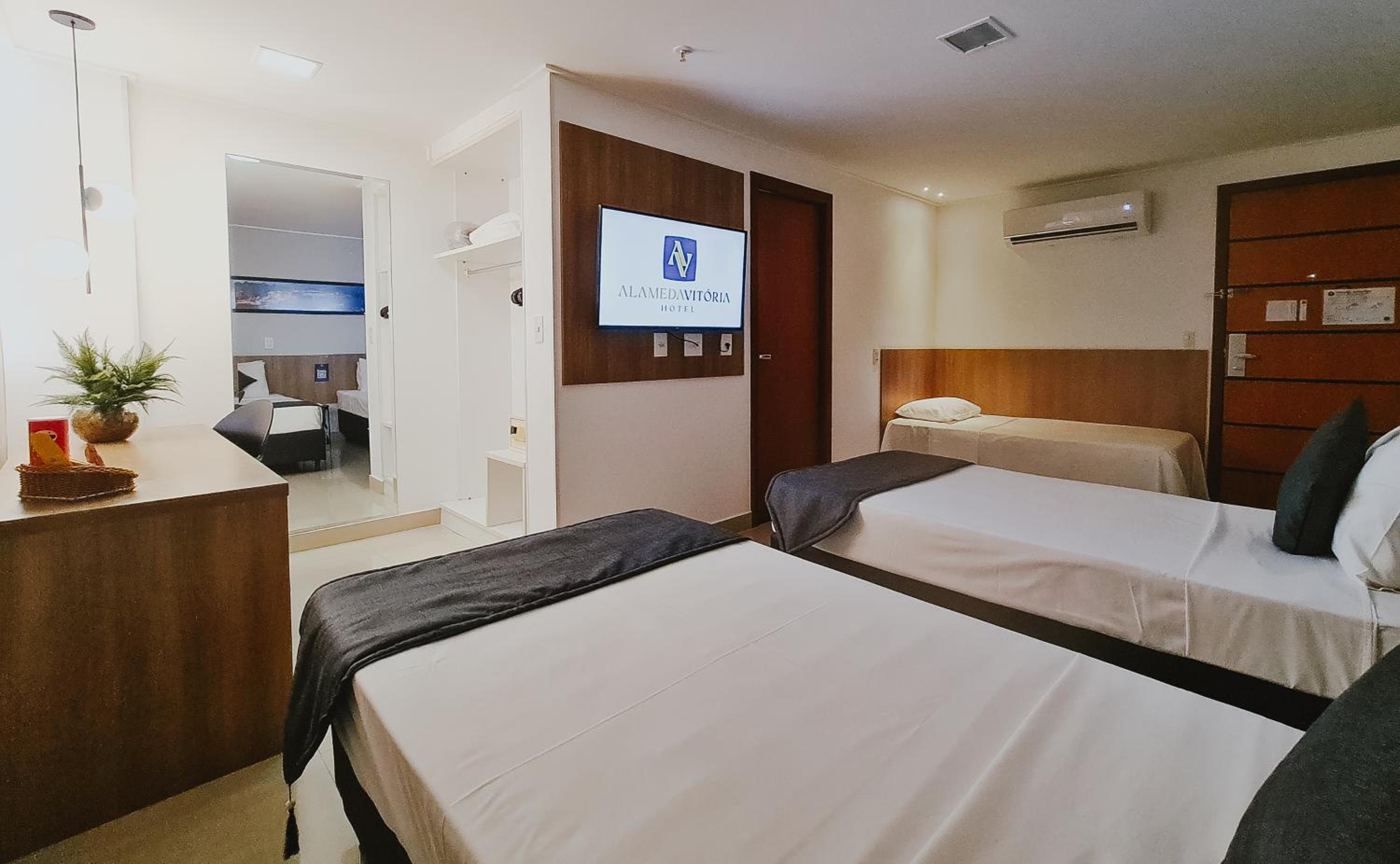 Luxury Triple Room