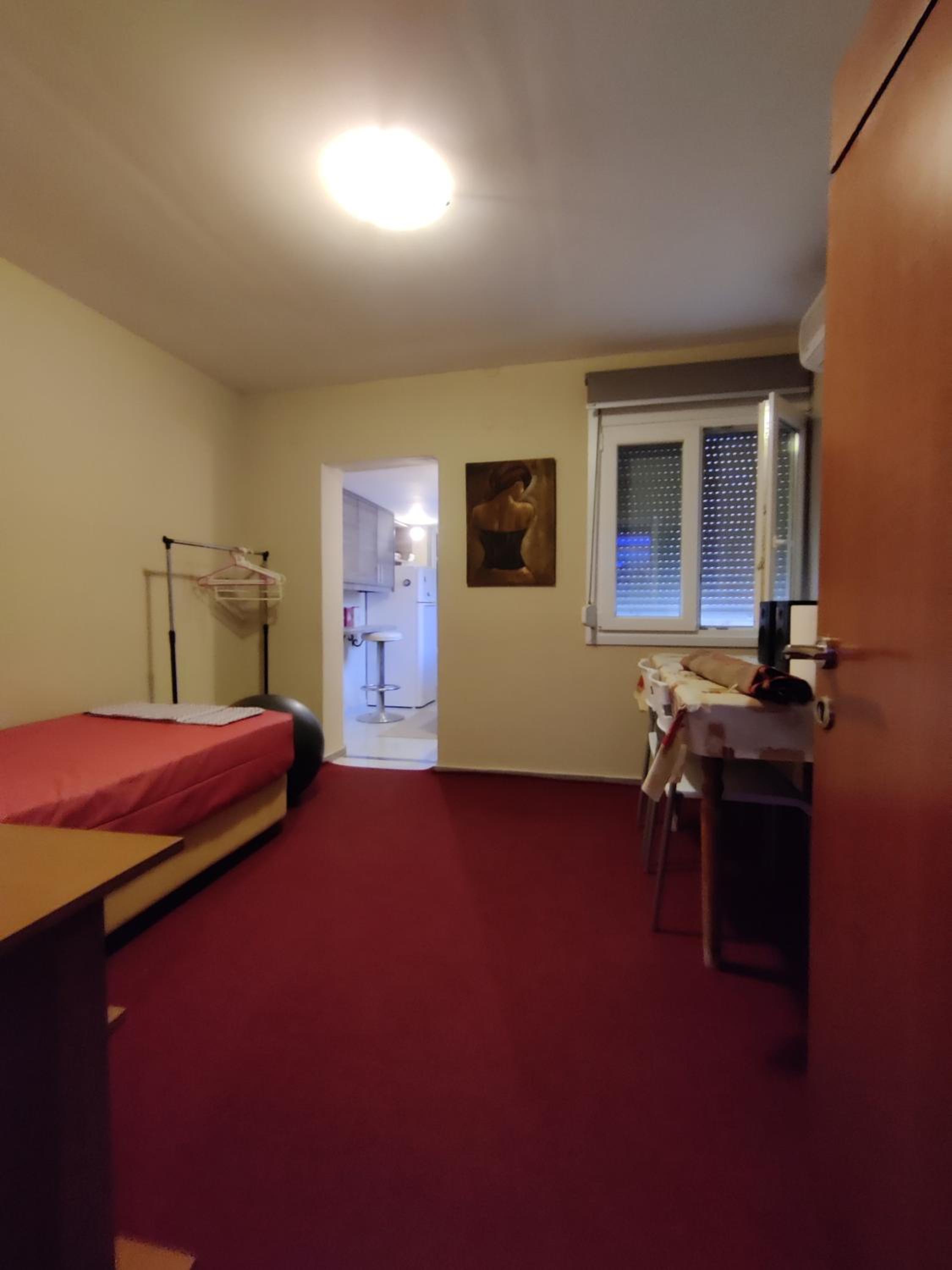 Two-Bedroom House photo 3