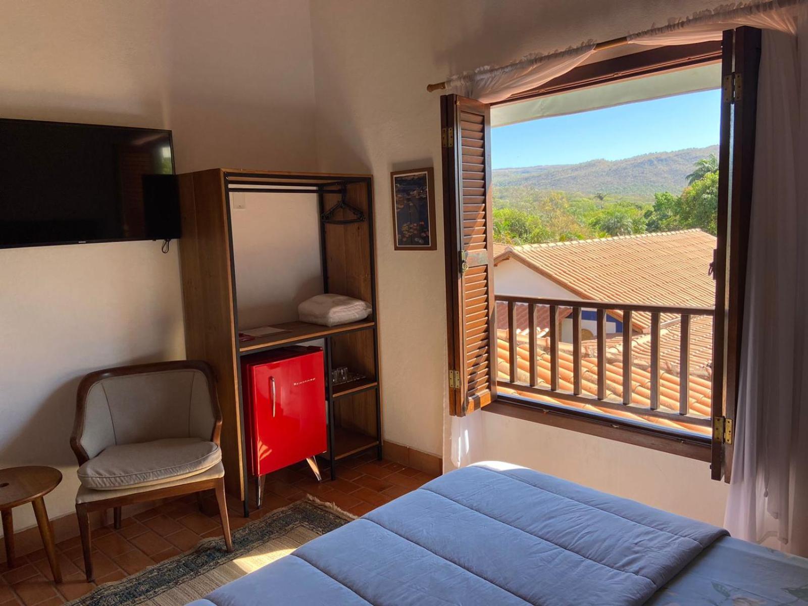 Suite with Mountain View photo 3
