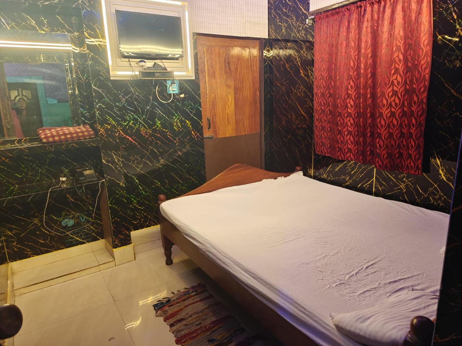 Deluxe Double Room photo 2