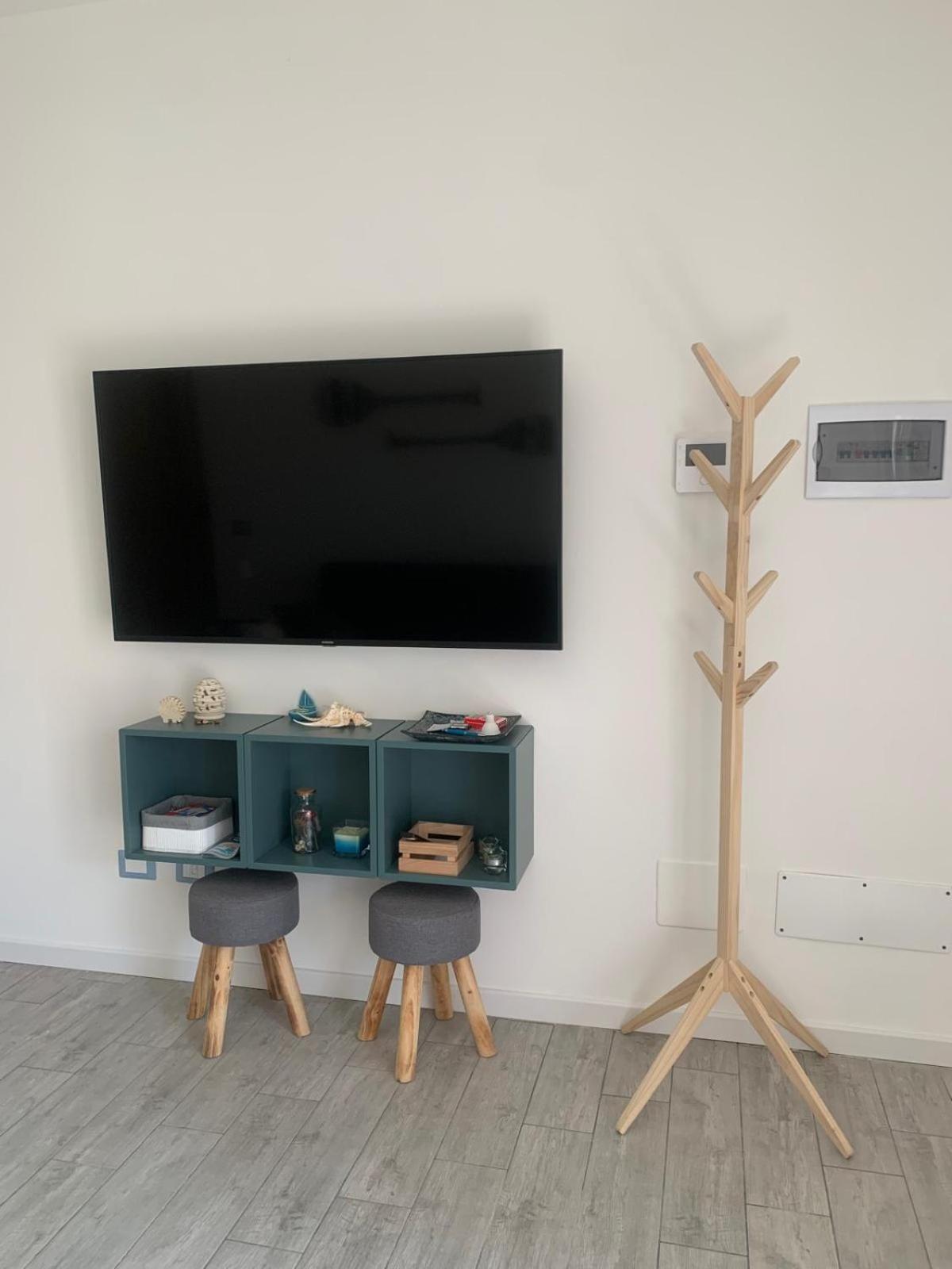 One-Bedroom Apartment photo 3