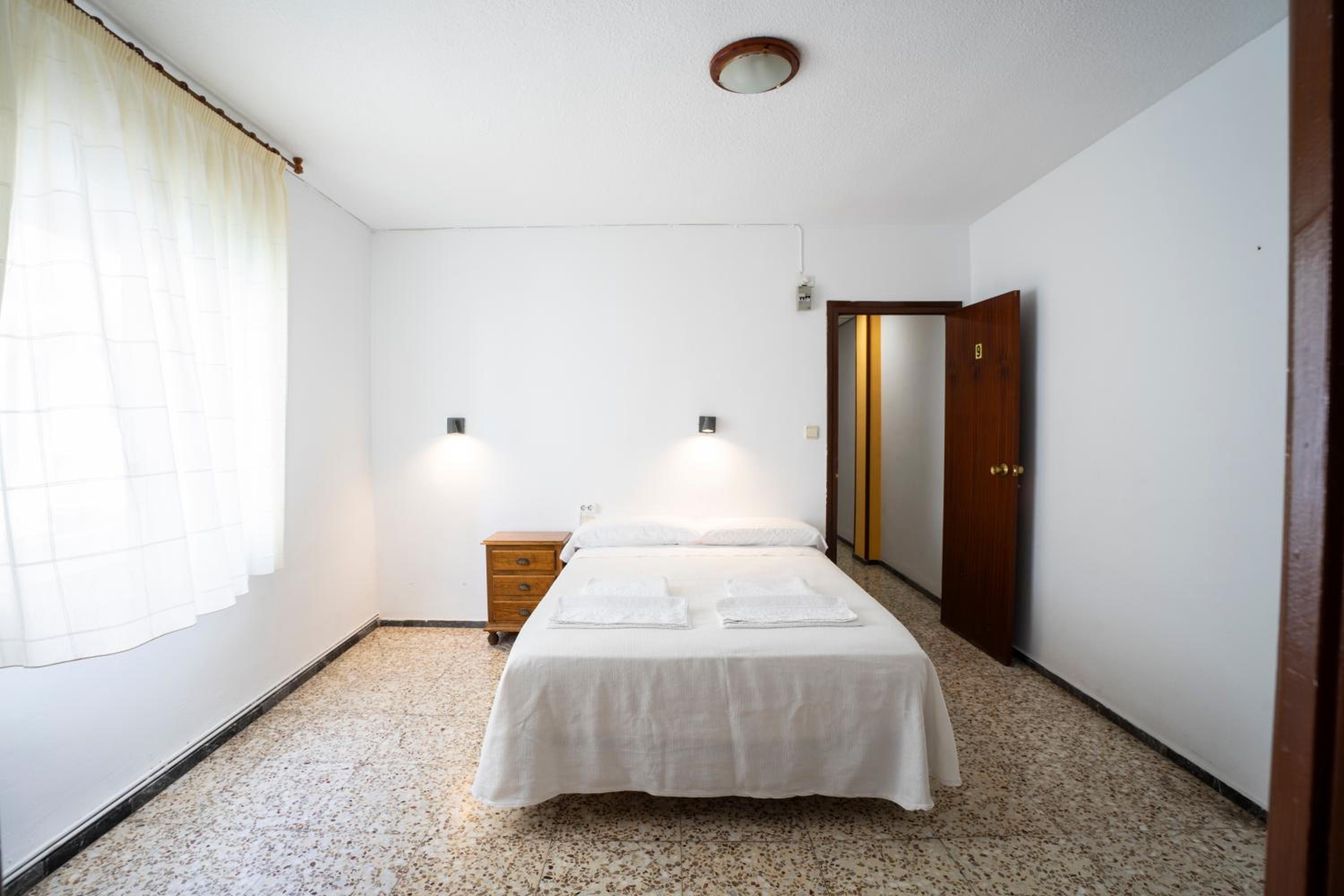 Double or Twin Room photo 2