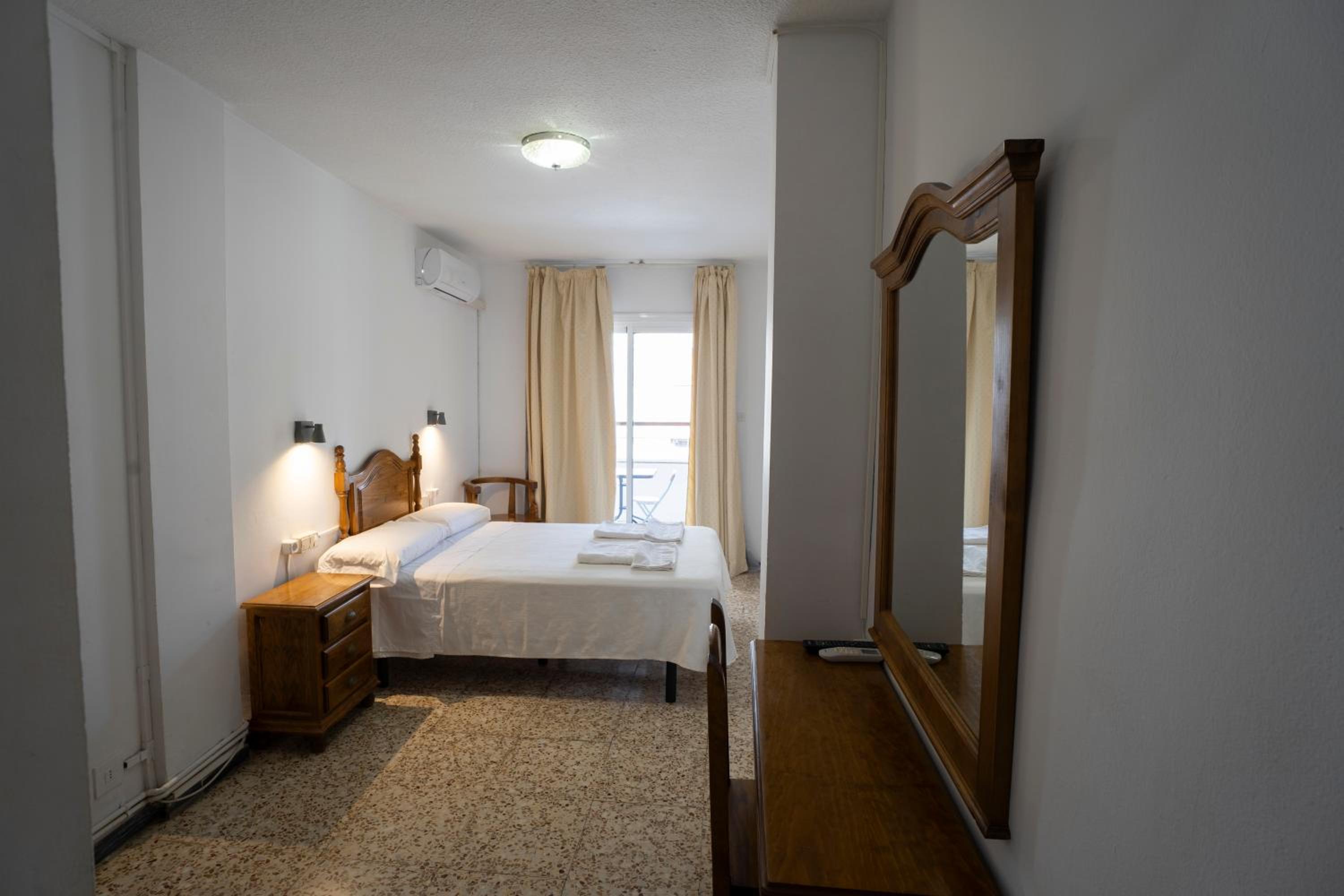 Habitación Doble o con Dos Camas