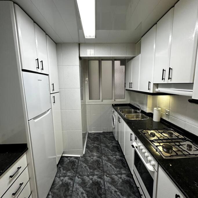 Three-Bedroom Apartment photo 2