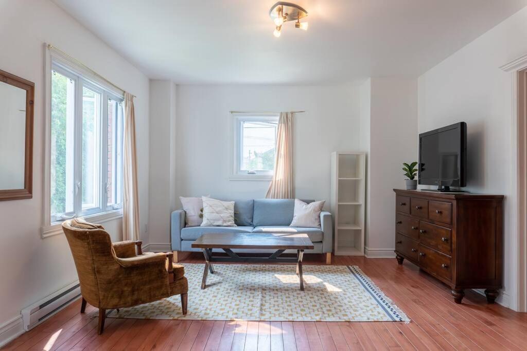Two-Bedroom Apartment photo 1