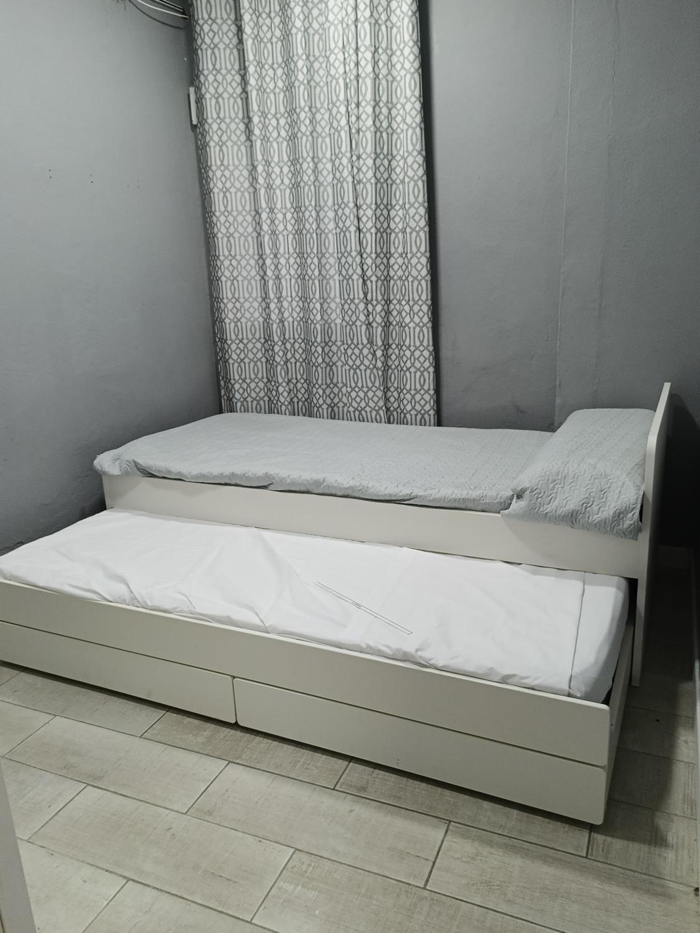 Casa de cuatro habitaciones