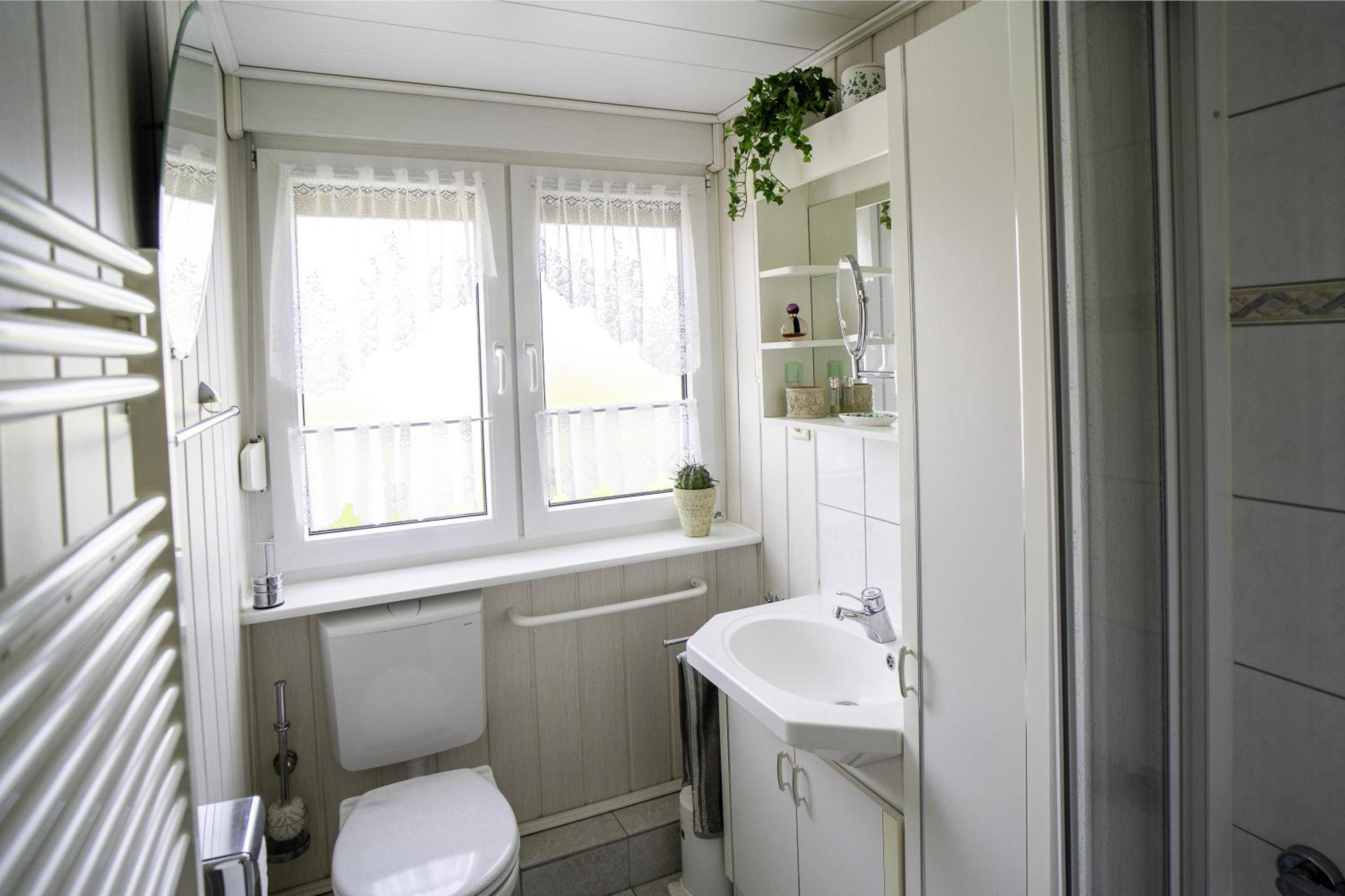 Two-Bedroom House photo 2