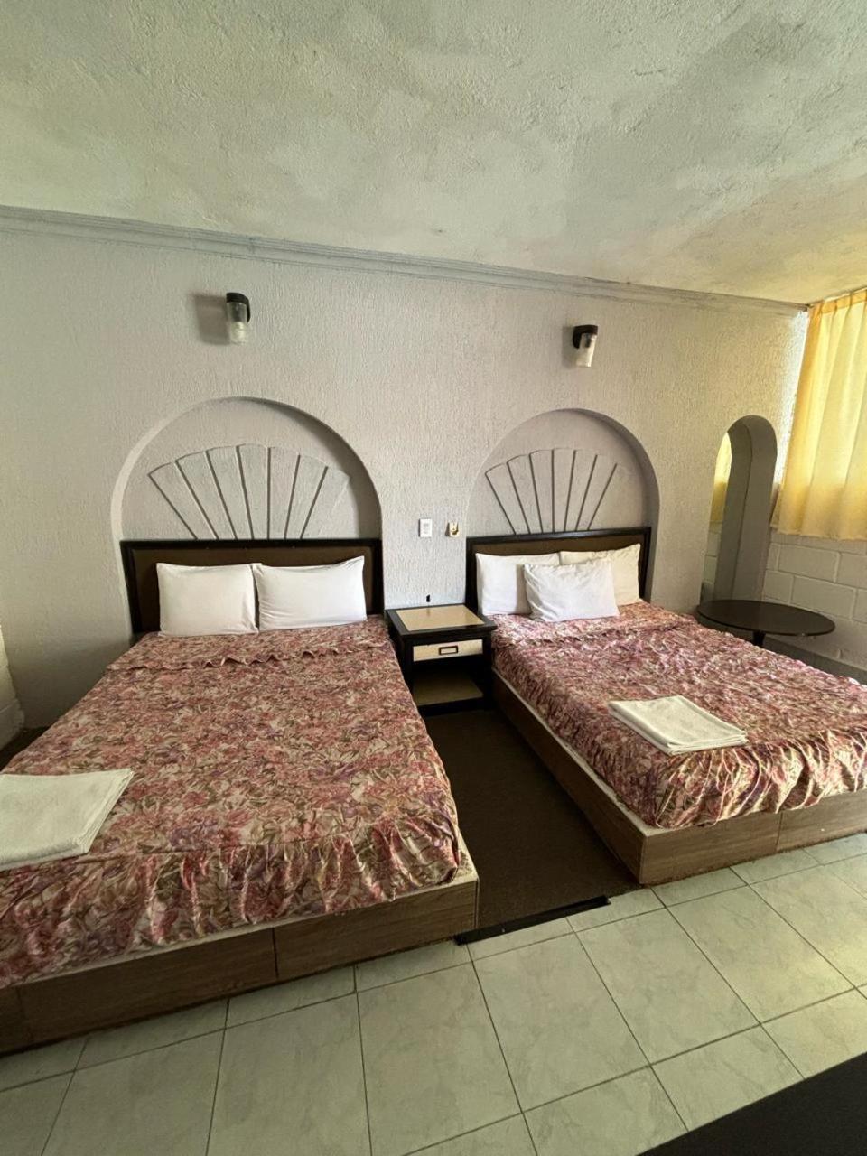Triple Room - Photo 1