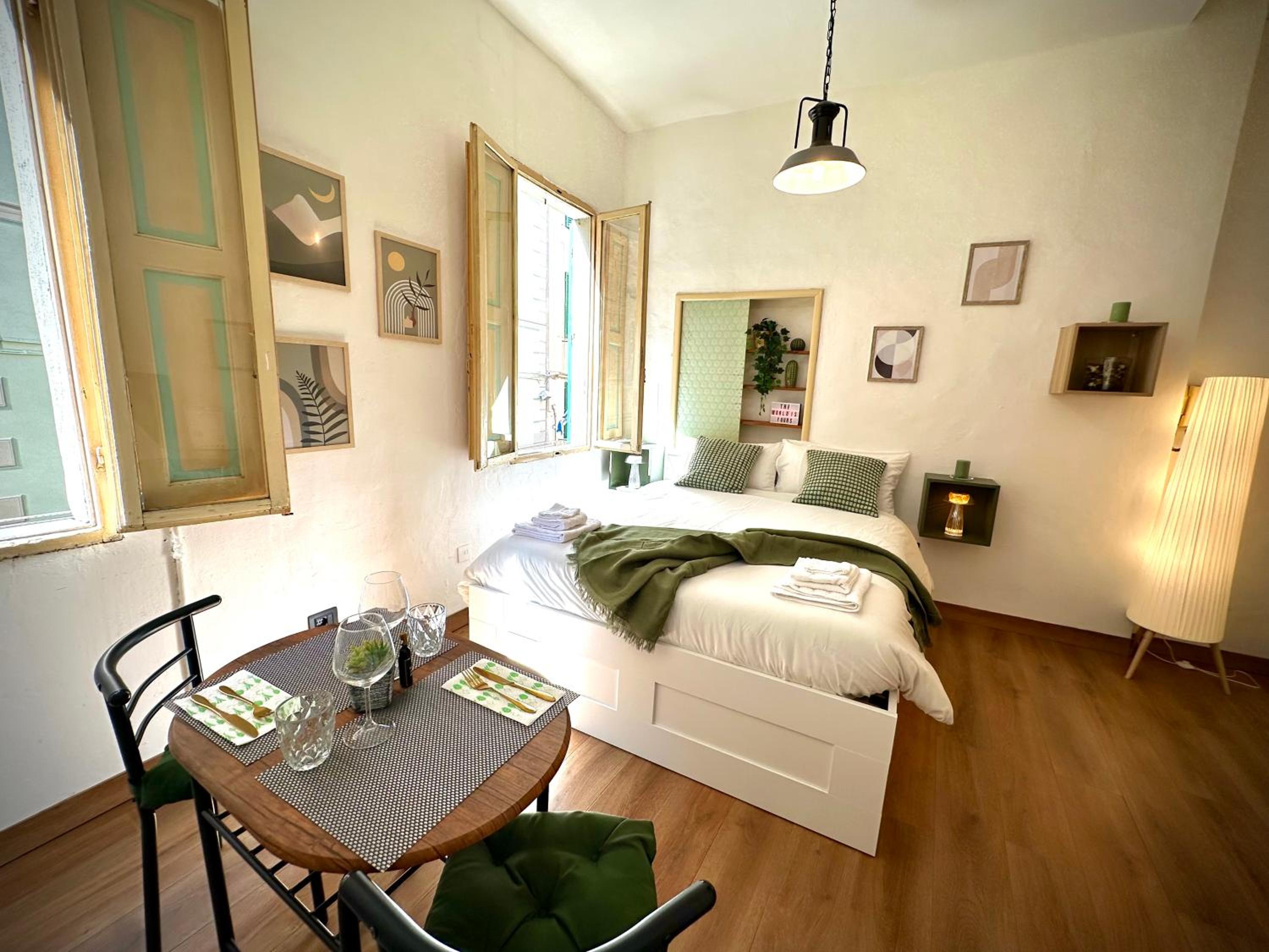 One-Bedroom Apartment